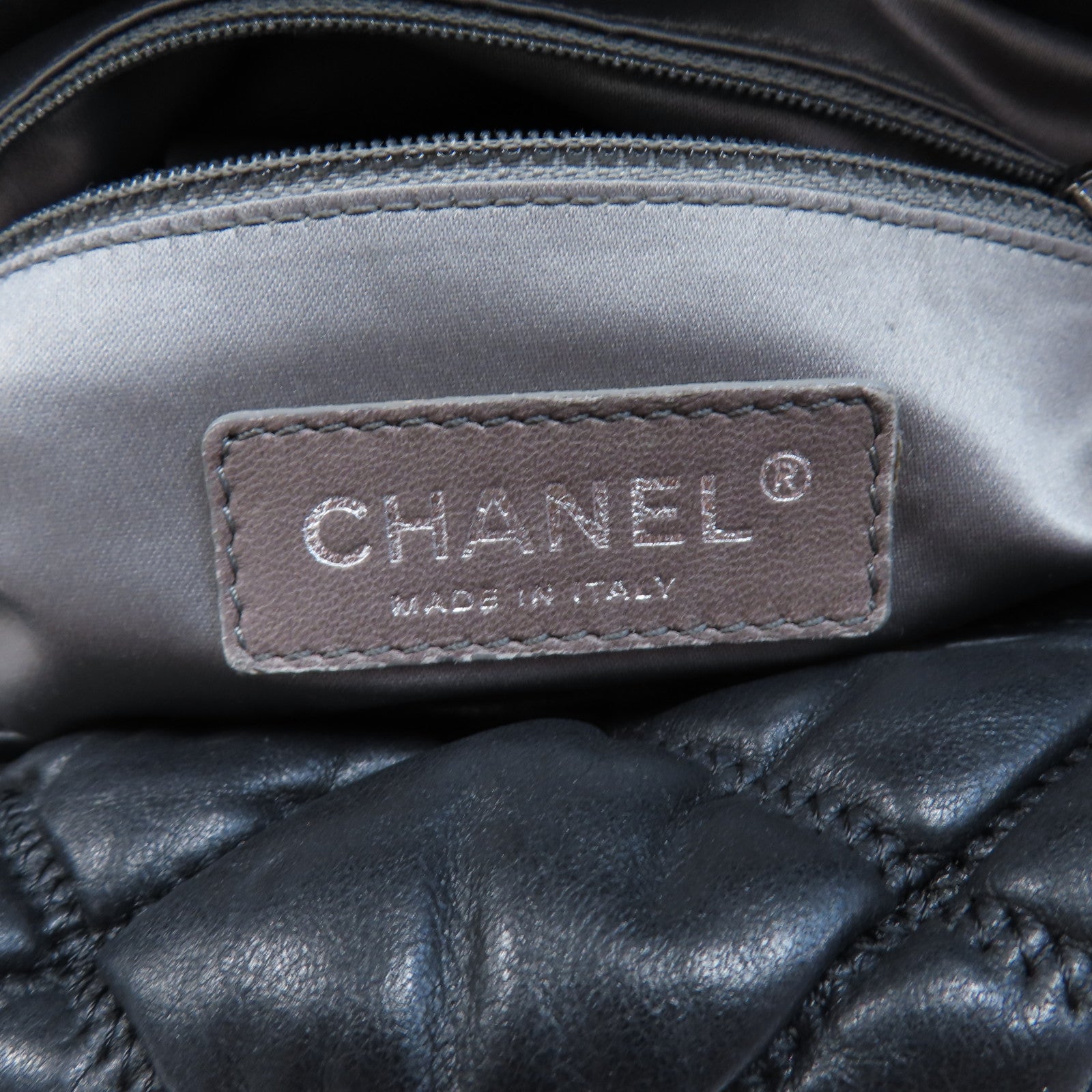 CHANEL 菱格牛皮皮革Shoulder Bag銀扣鏈帶肩背袋黑色