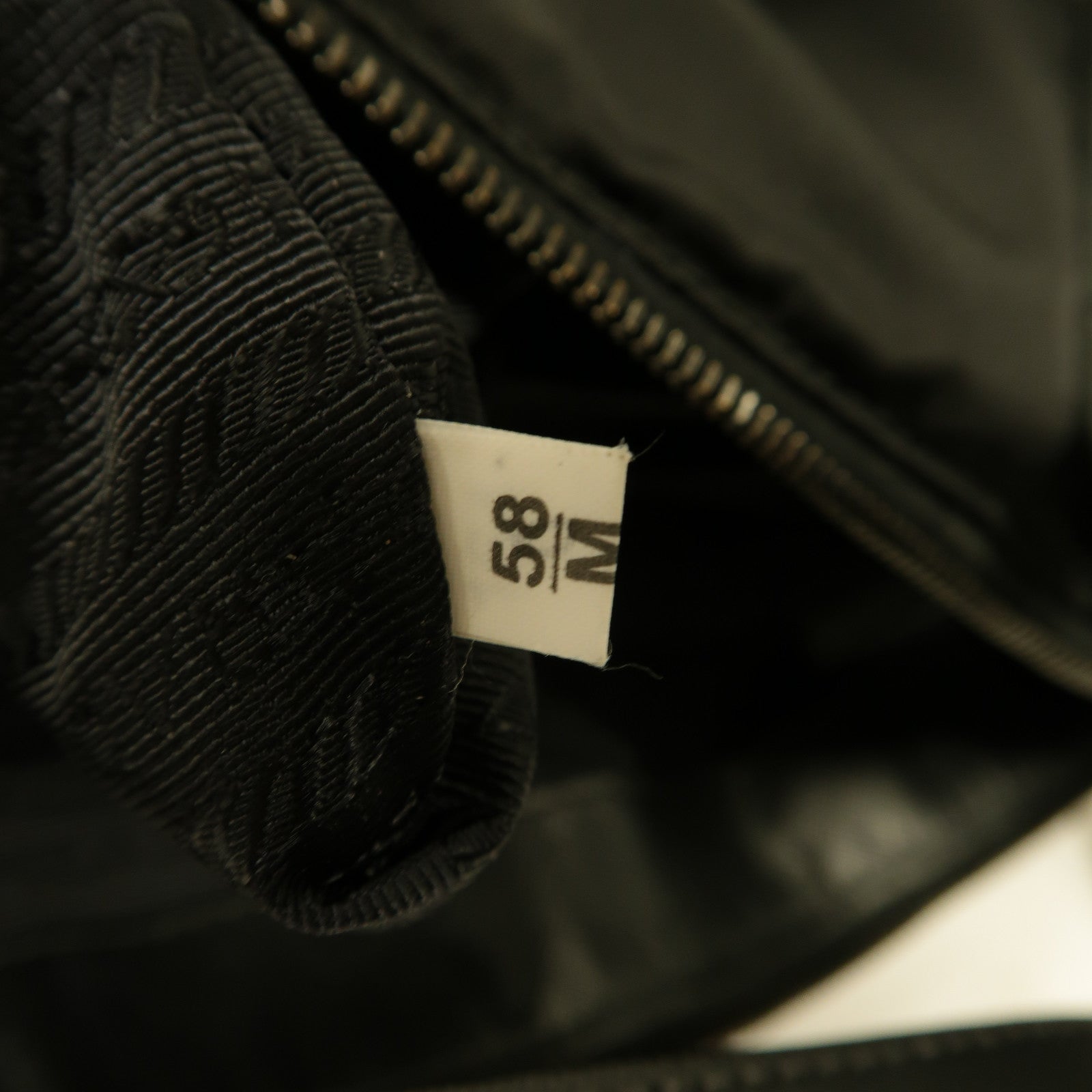 PRADA 尼龍2 Way Shoulder銀扣手挽肩背兩用袋黑色