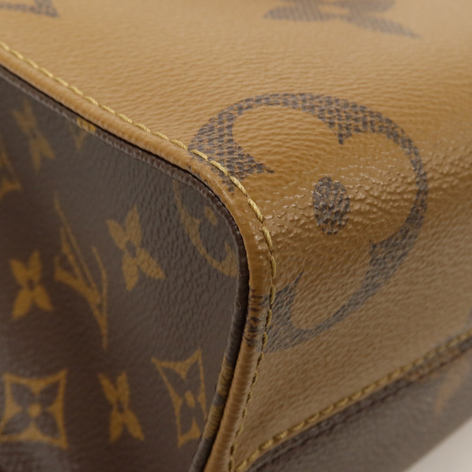 LOUIS VUITTON Monogram Giant On The Go PM手挽肩背兩用袋