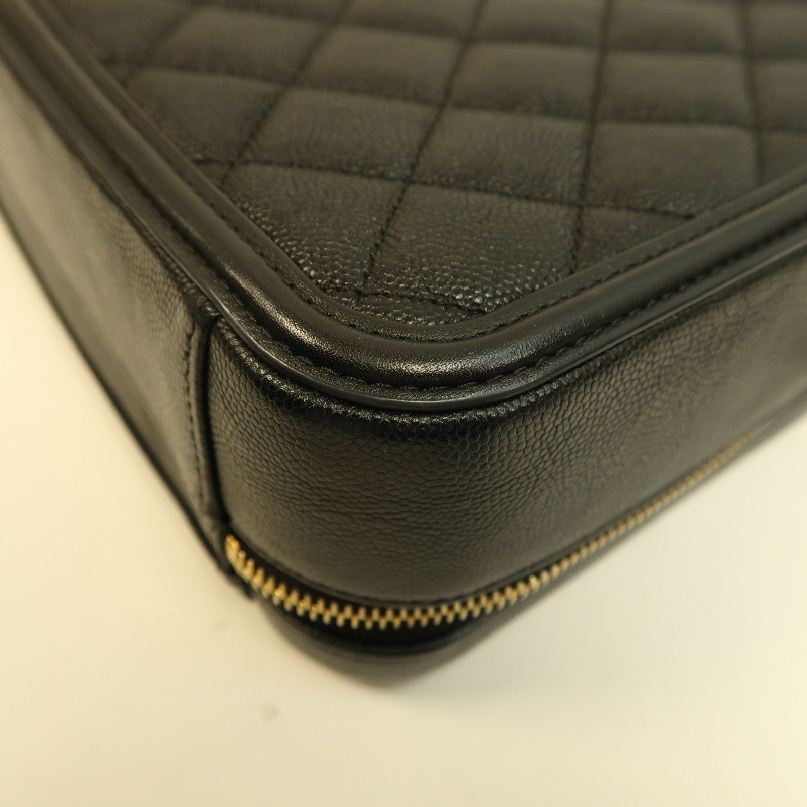 CHANEL 【激減優惠】菱格Caviar皮革Vanity Case金扣手挽肩背兩用袋黑色