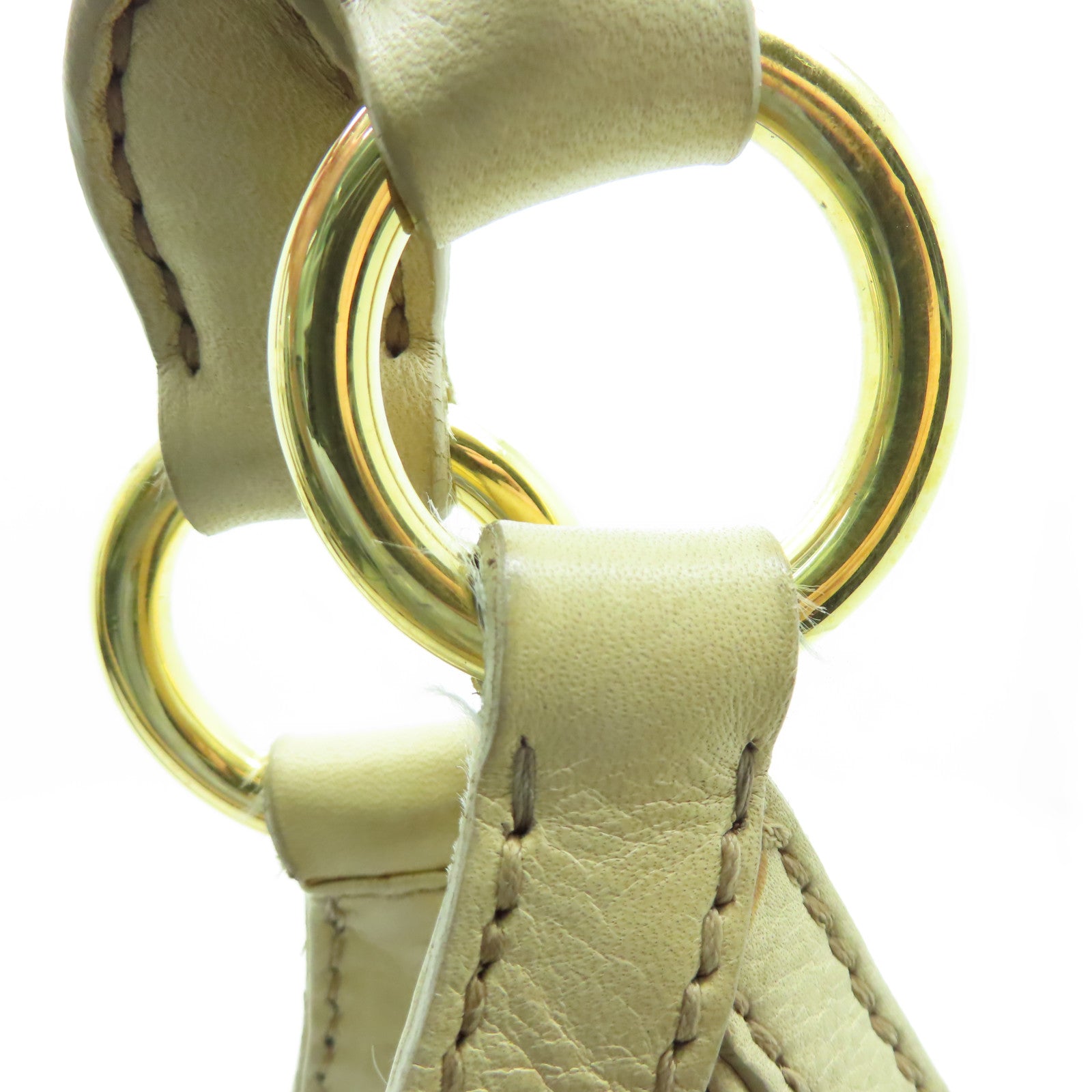 Miu Miu 【激減優惠】牛皮皮革Shoulder Bag金扣肩背袋米色