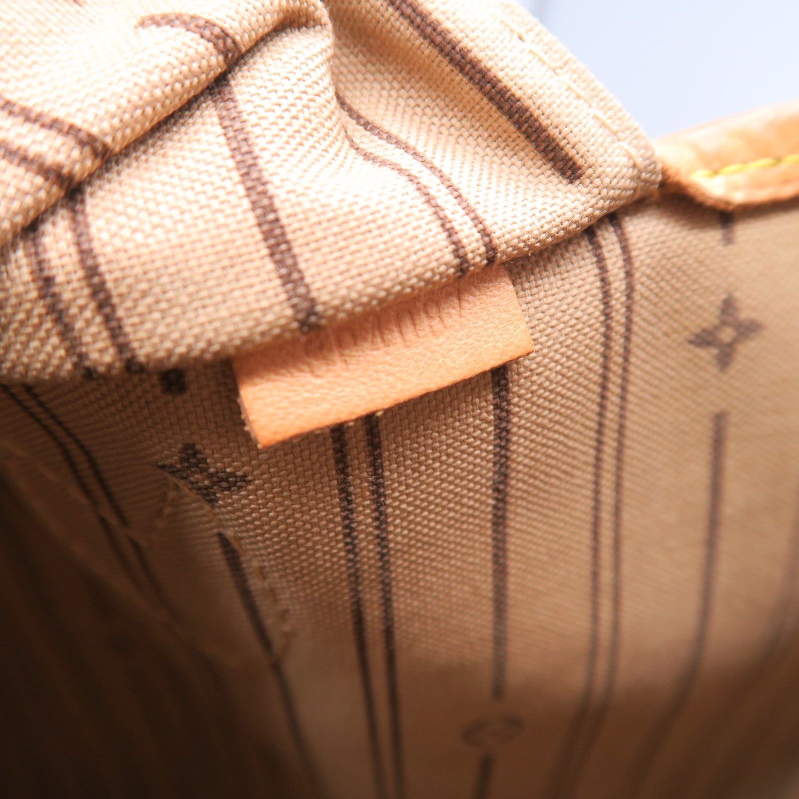 LOUIS VUITTON 【激減優惠】Monogram Neverfull GM金扣手挽袋啡色