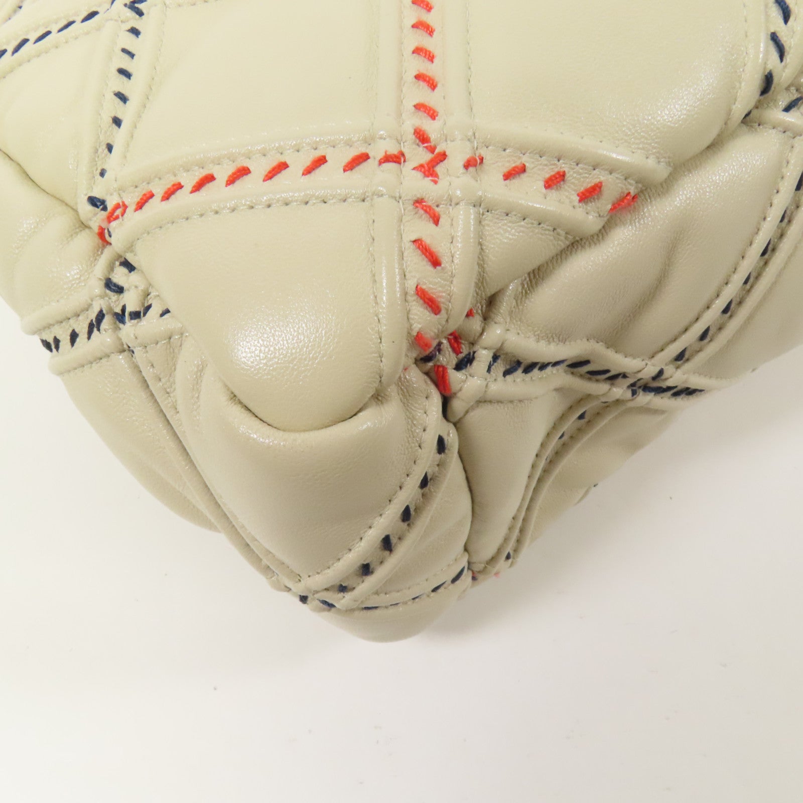 CHANEL 羊皮皮革19 Medium鏈帶手挽肩背兩用袋