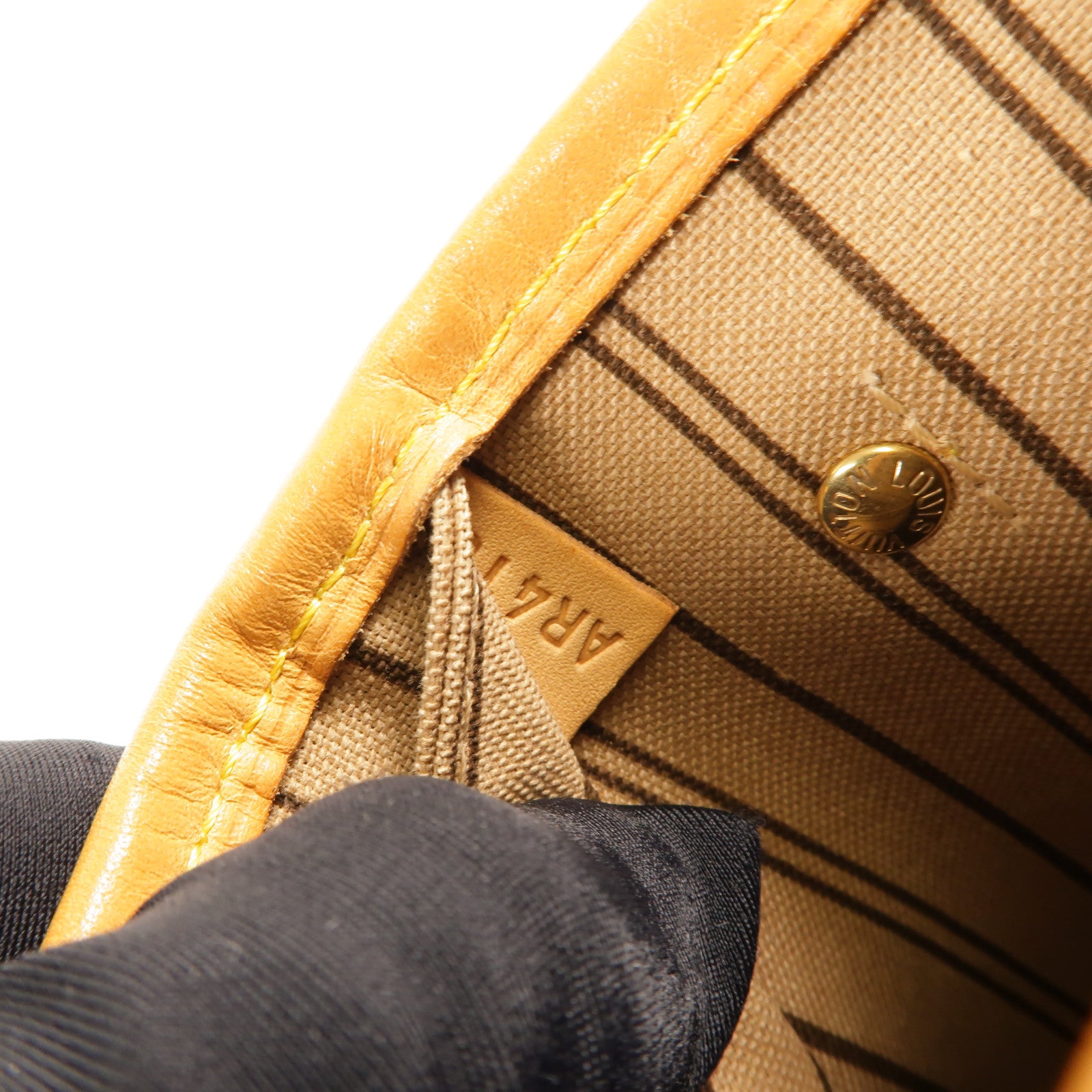 LOUIS VUITTON Monogram Neverfull PM金扣手挽袋棕色