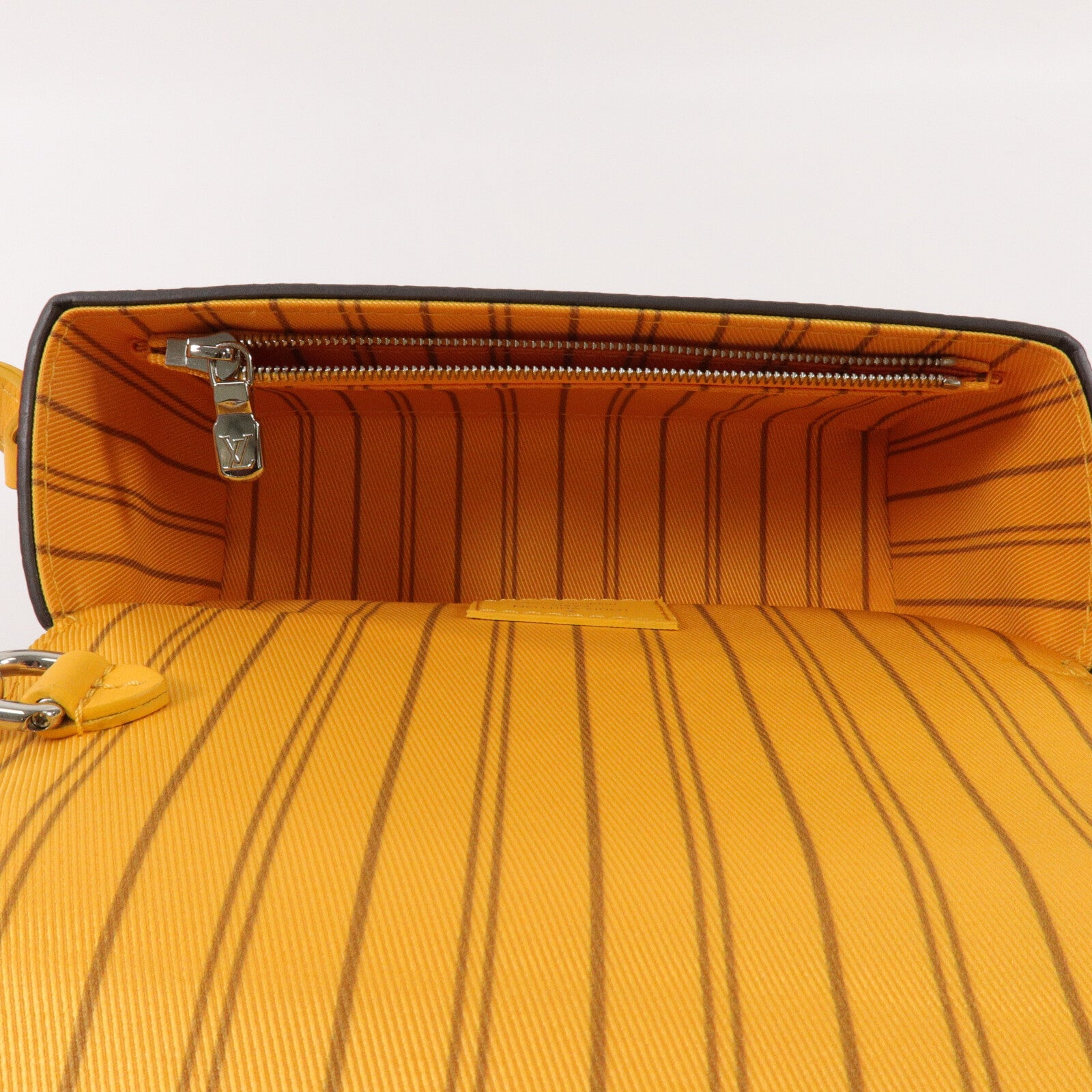 LOUIS VUITTON Monogram Macassar Steamer Wearable Wallet肩背袋