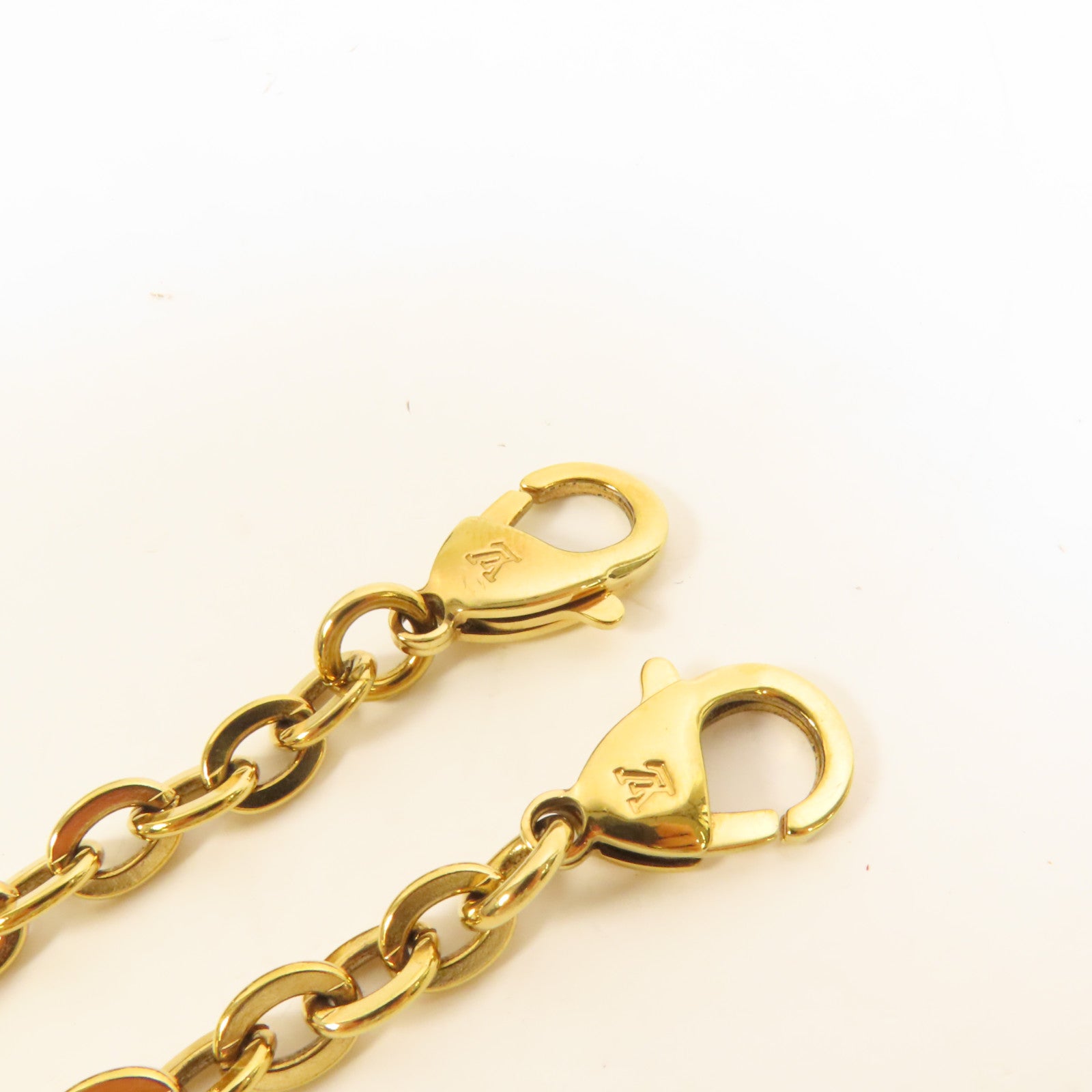 LOUIS VUITTON Vernis Pochette Felicie金扣肩背袋