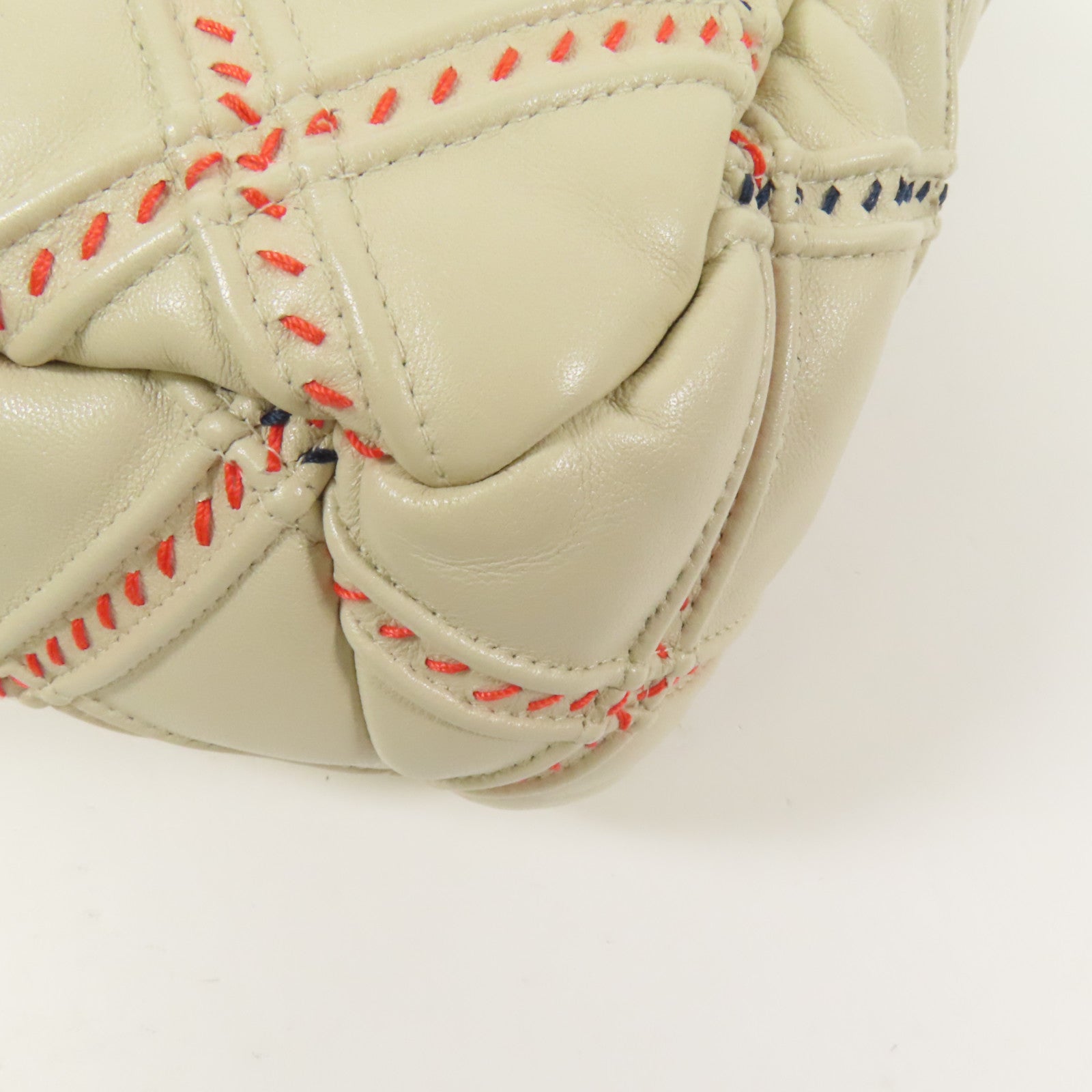 CHANEL 羊皮皮革19 Medium鏈帶手挽肩背兩用袋