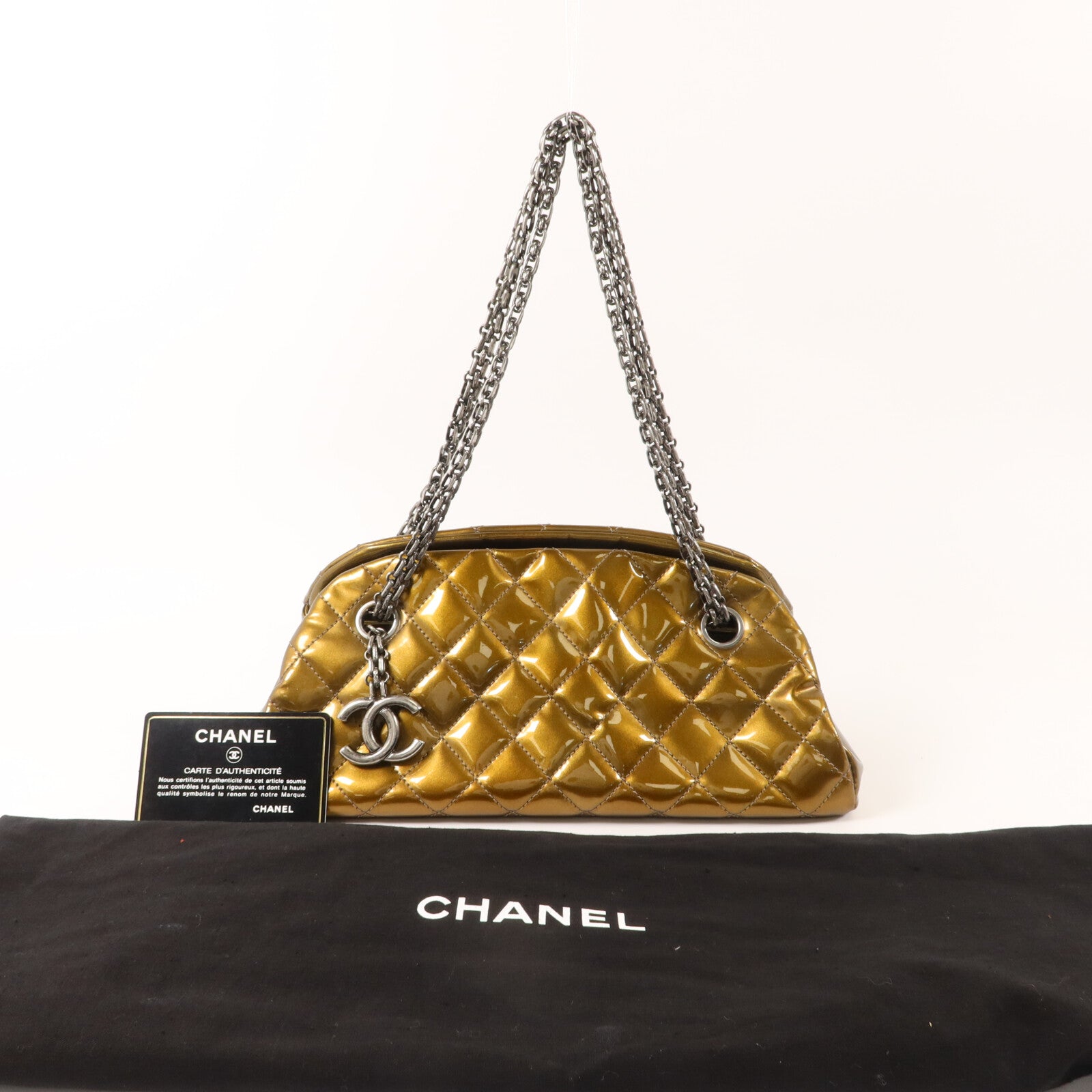 CHANEL 漆皮皮革Chain Shoulder鏈帶肩背袋
