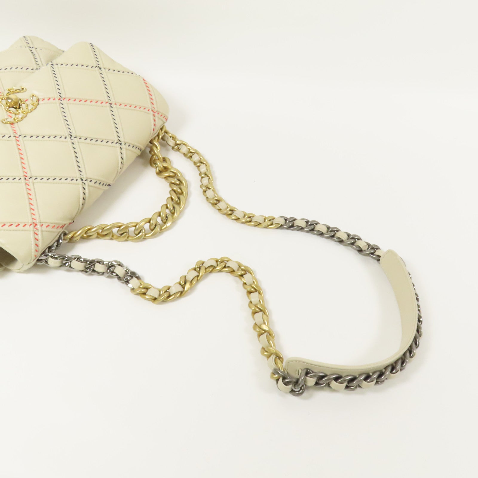 CHANEL 羊皮皮革19 Medium鏈帶手挽肩背兩用袋