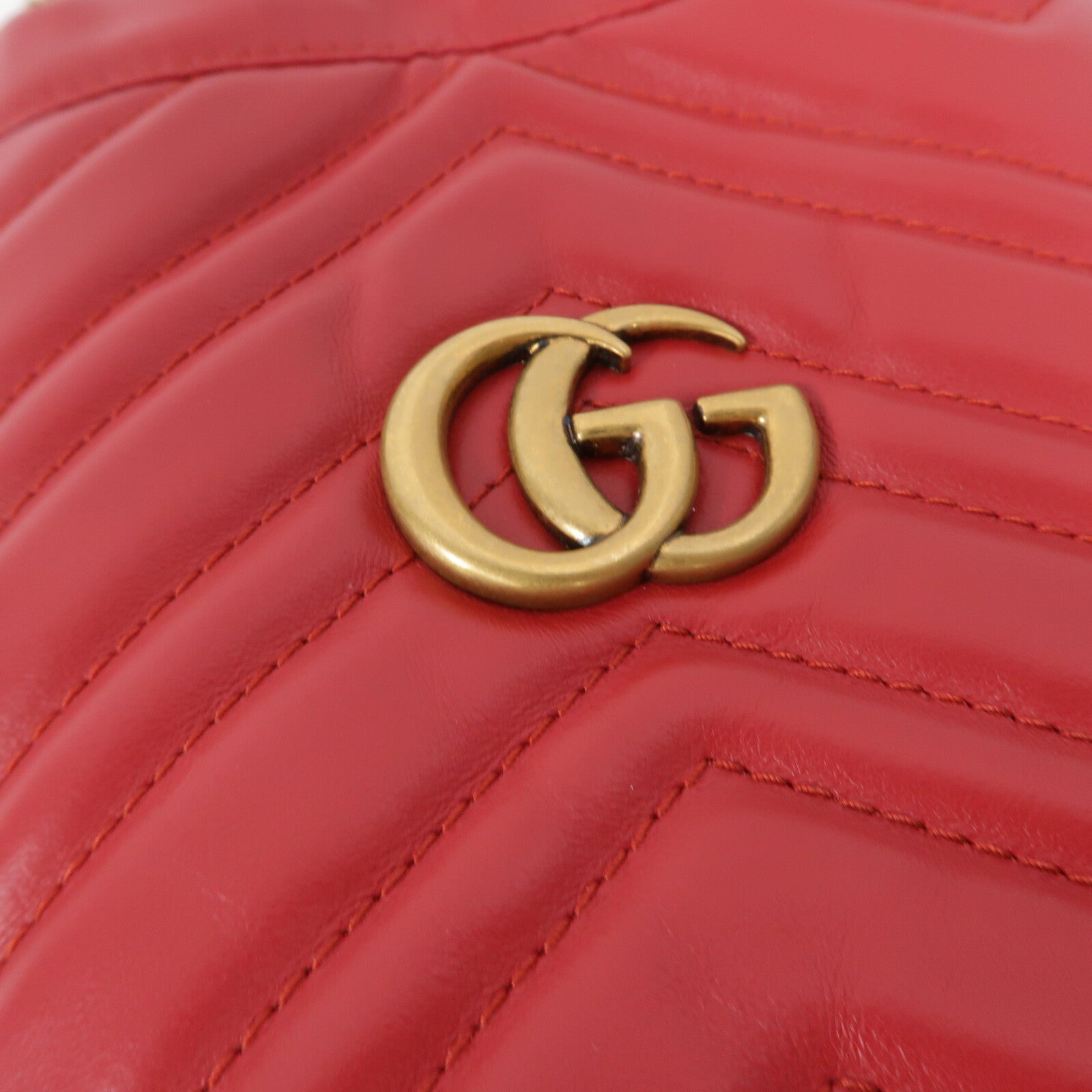 GUCCI 牛皮皮革GG Marmont Mini Bucket鏈帶肩背袋
