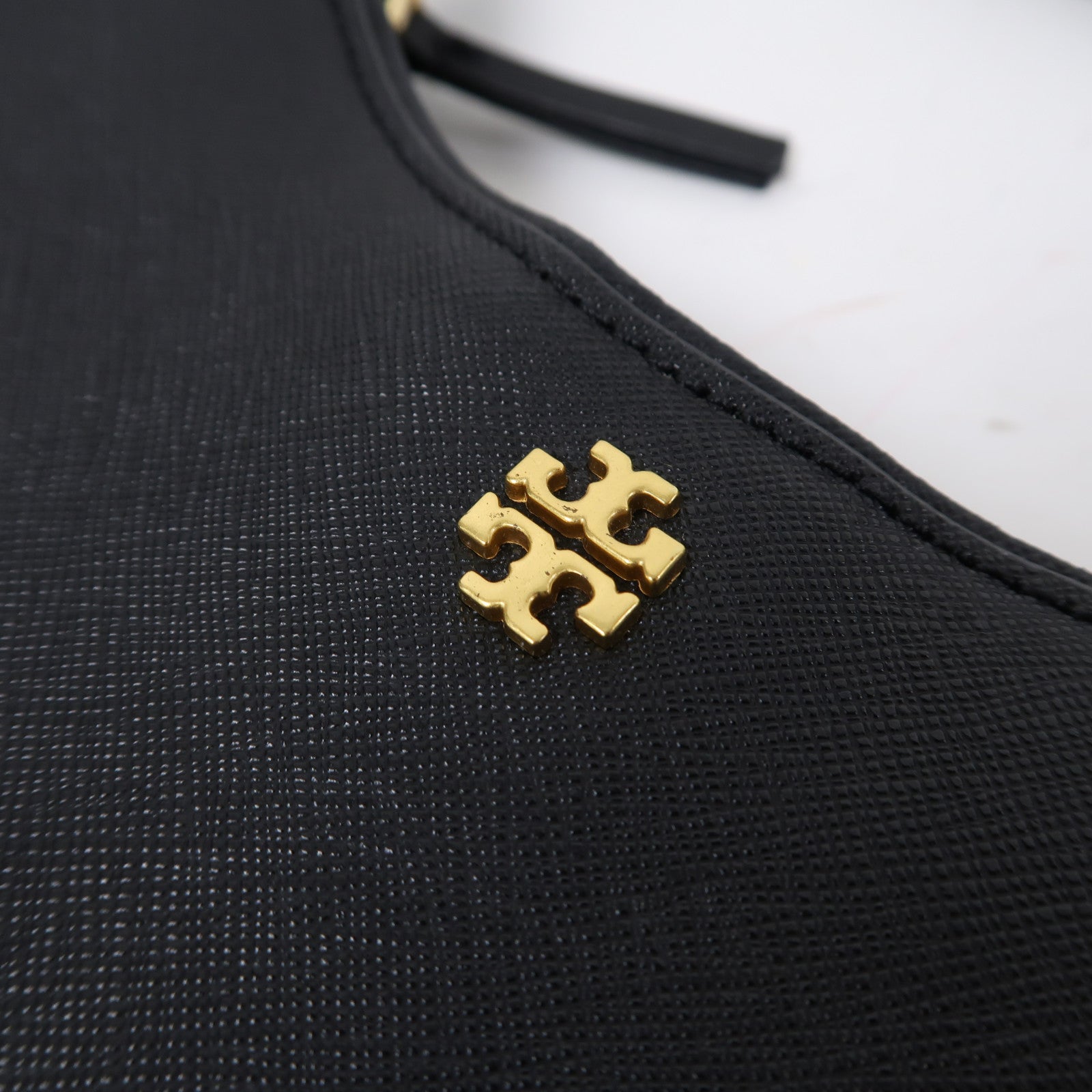 Tory Burch 牛皮皮革Shoulder Bag金扣肩背袋黑色