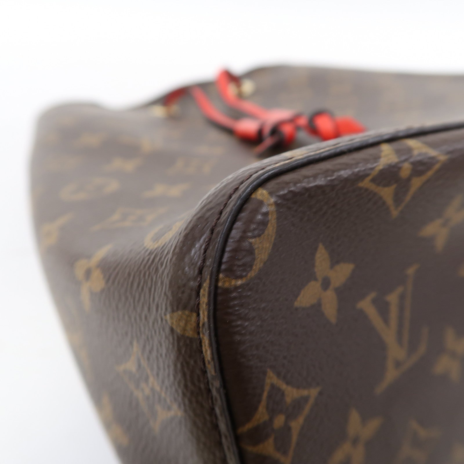 LOUIS VUITTON Monogram Neo Noe MM金扣肩背袋啡色/紅色