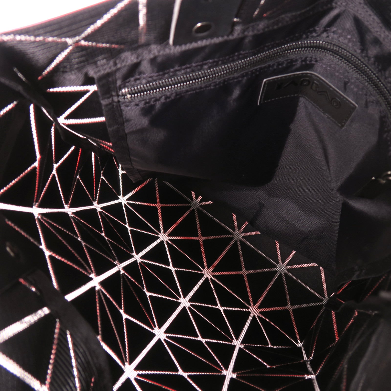 ISSEY MIYAKE 【激減優惠】PVC Shoulder Bag肩背袋紅色