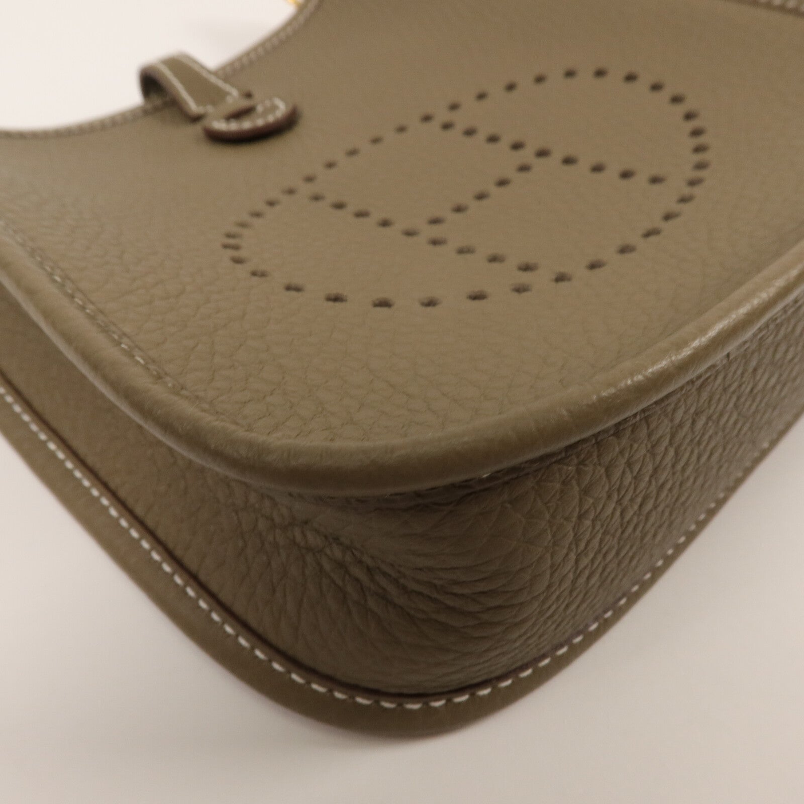 HERMES Clemence皮革Evelyne TPM肩背袋Etoupe