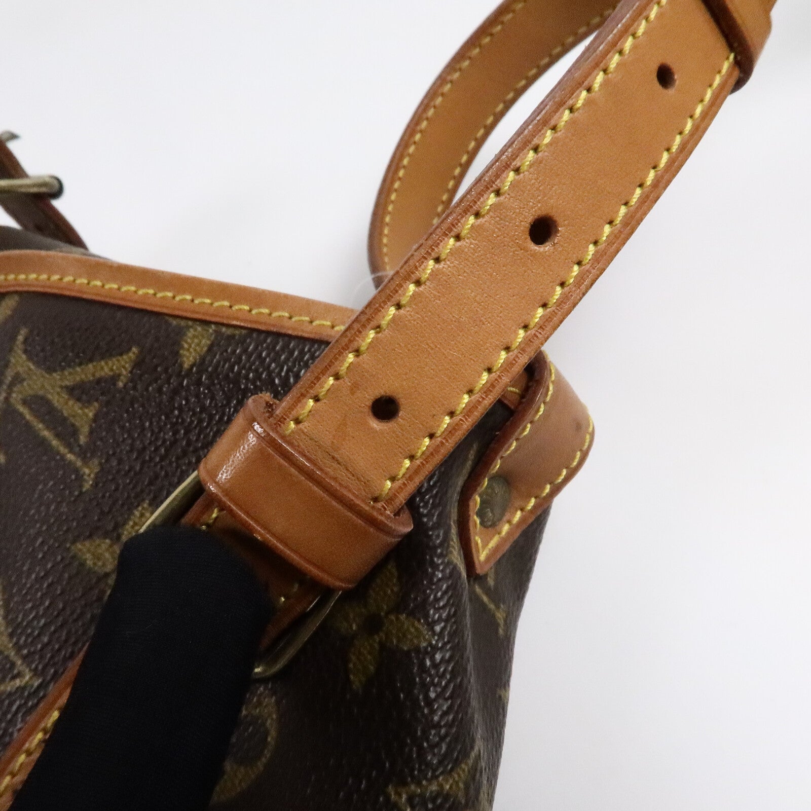 LOUIS VUITTON Monogram Saumur 30肩背袋