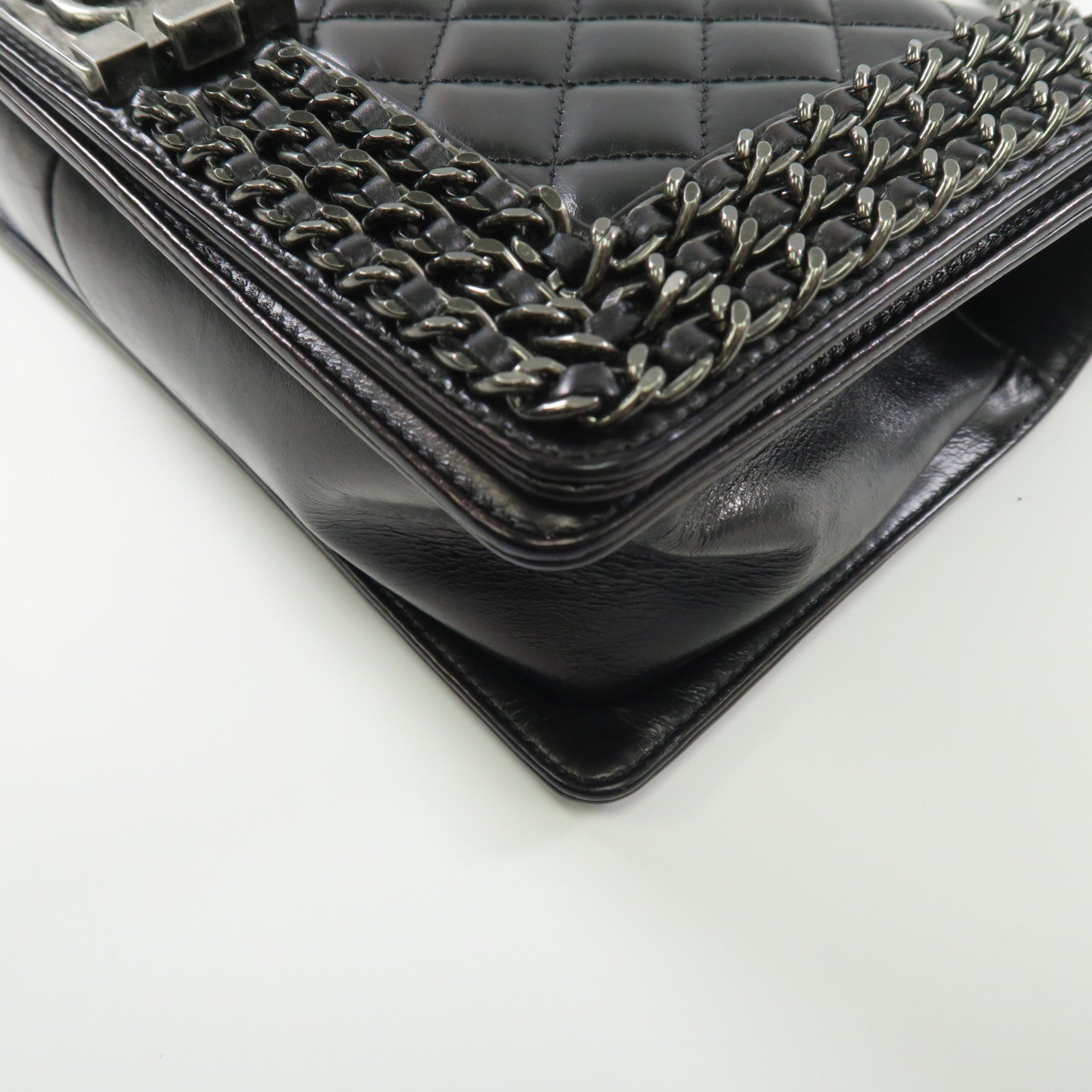 CHANEL 羊皮皮革Boy 25銀扣鏈帶肩背袋黑色