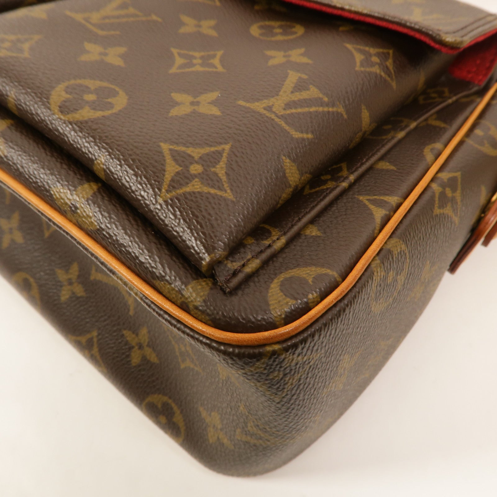 LOUIS VUITTON Monogram Viva Cite GM肩背袋