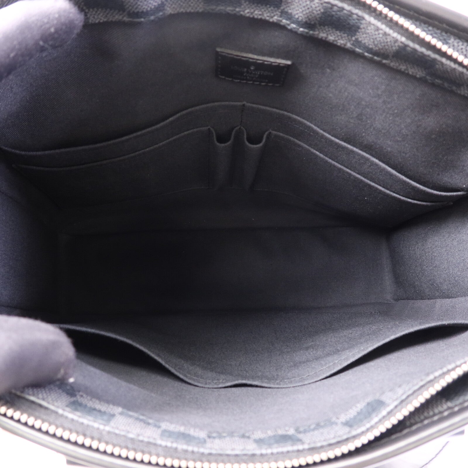 LOUIS VUITTON Damier Graphite Tadao MM銀扣手挽肩背兩用袋