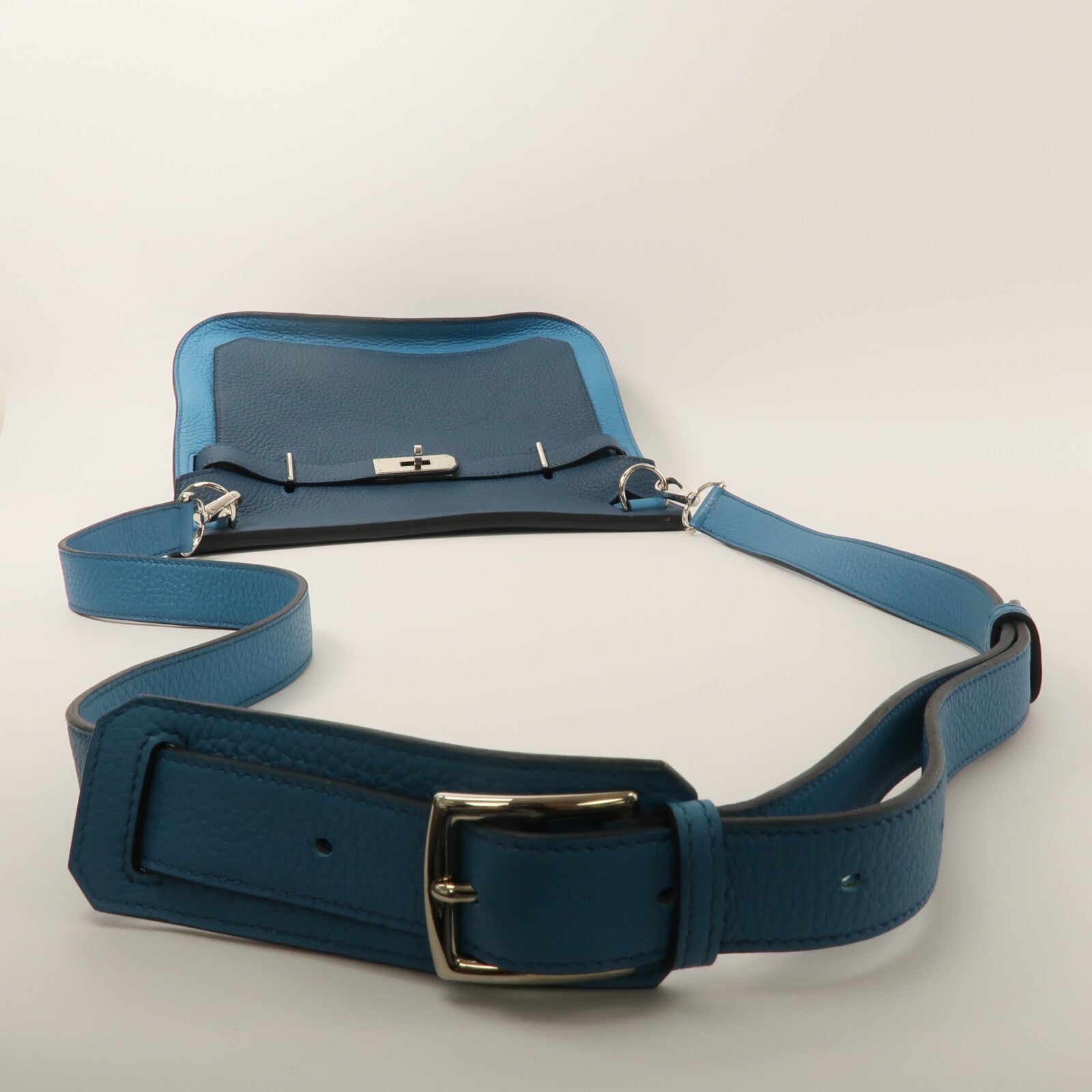 HERMES Clemence皮革Jypsiere 28肩背袋Colvert/Turquoise