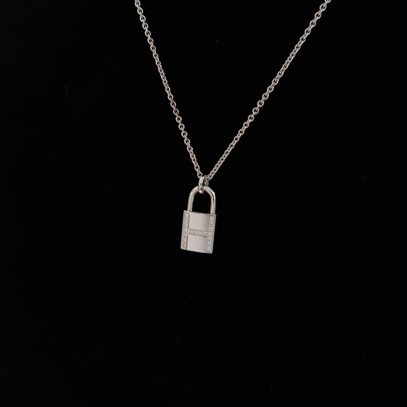 HERMES 【激減優惠】18K白金Kelly Cadenas Pendant項鍊銀色