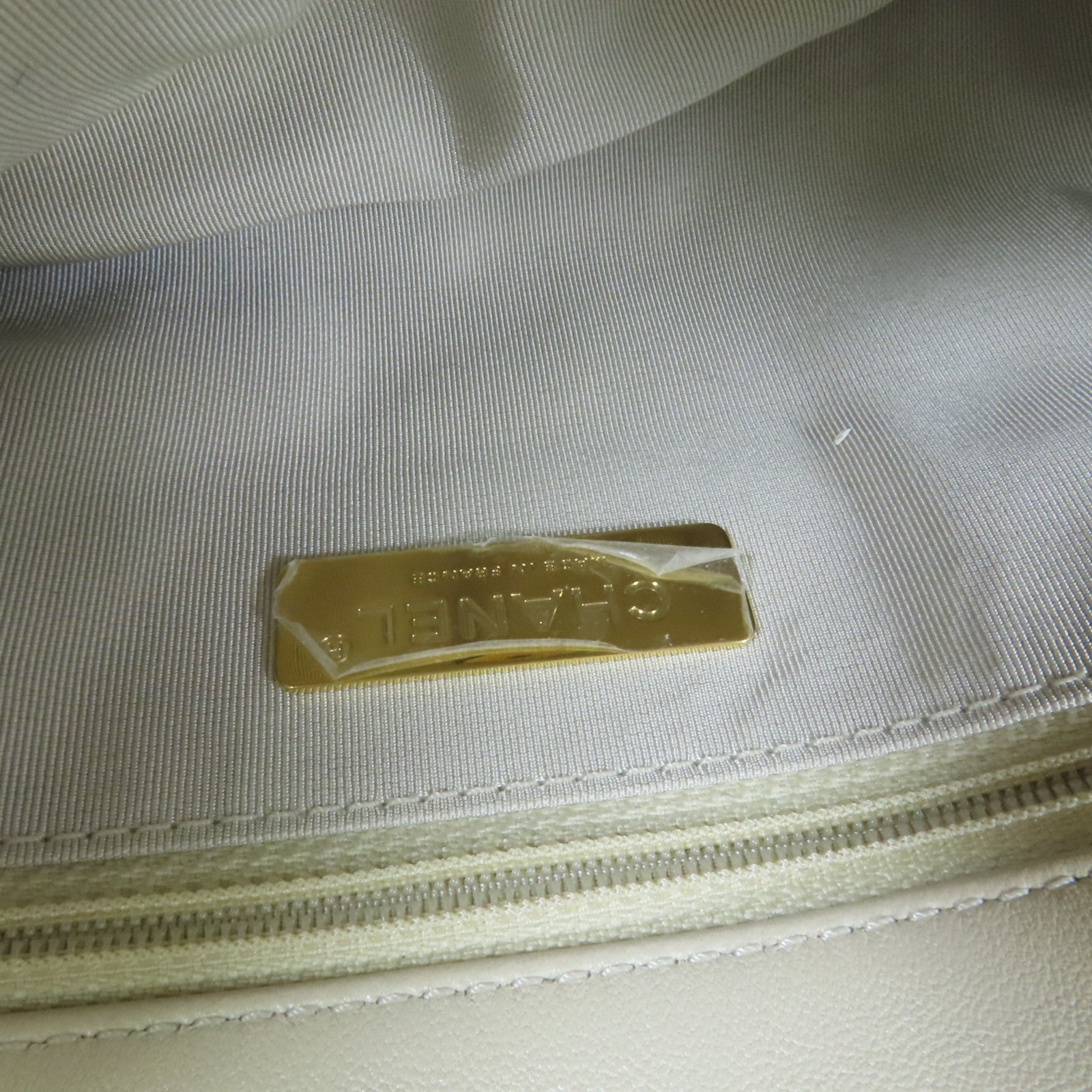 CHANEL 羊皮皮革19 Medium鏈帶手挽肩背兩用袋