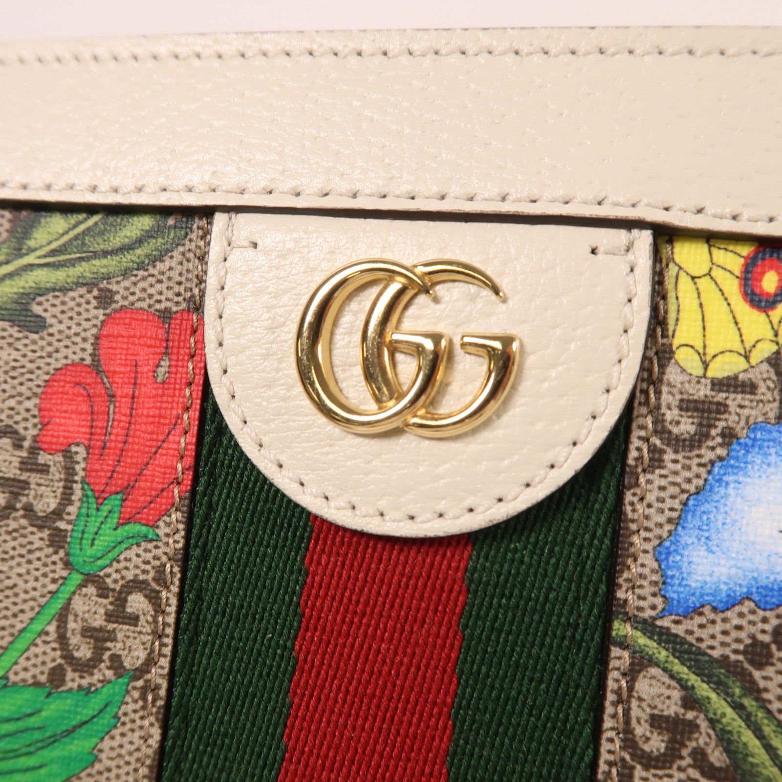 GUCCI 塗層帆布GG Supreme Ophidie金扣鏈帶肩背袋