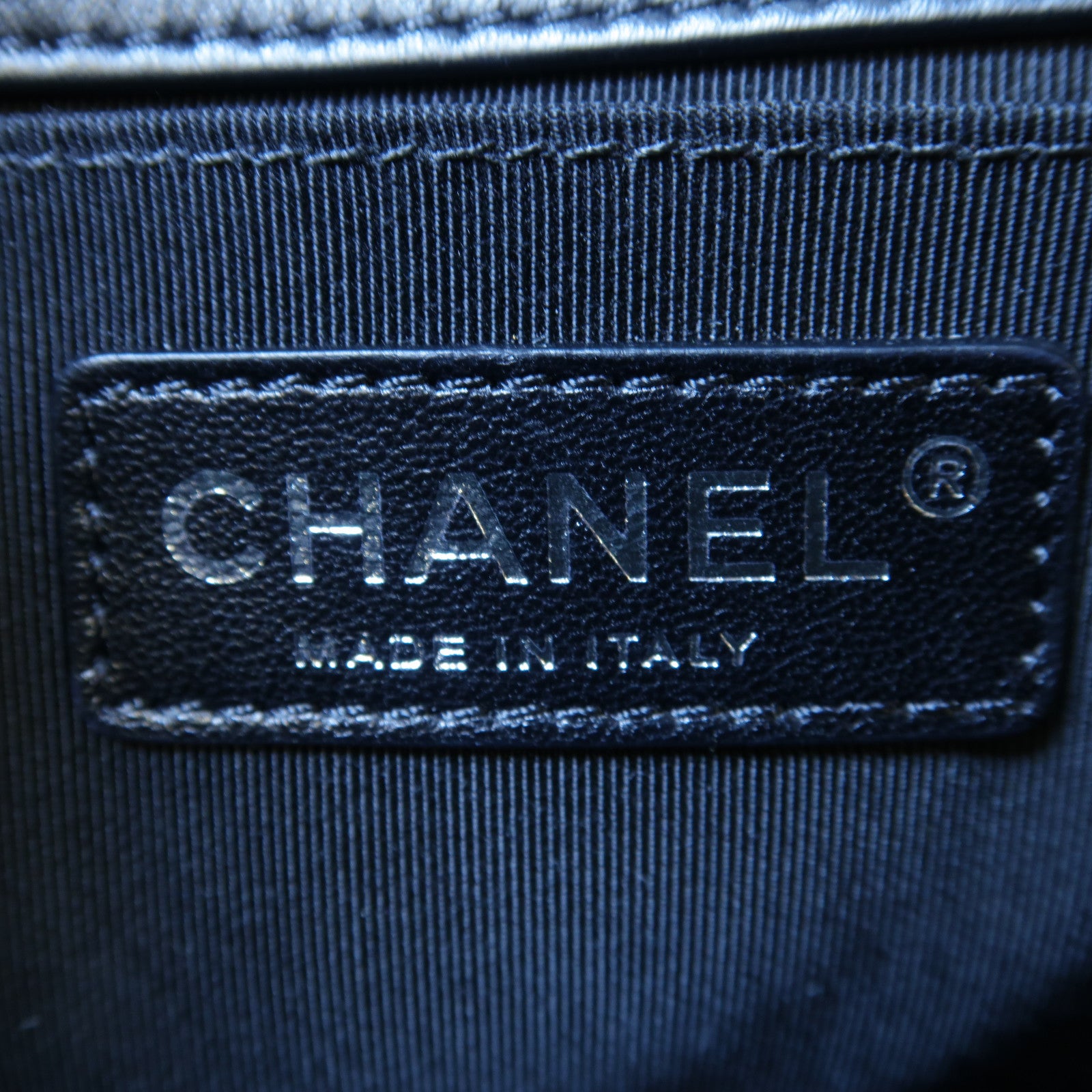 CHANEL 菱格羊皮皮革Boy 25銀扣鏈帶肩背袋黑色