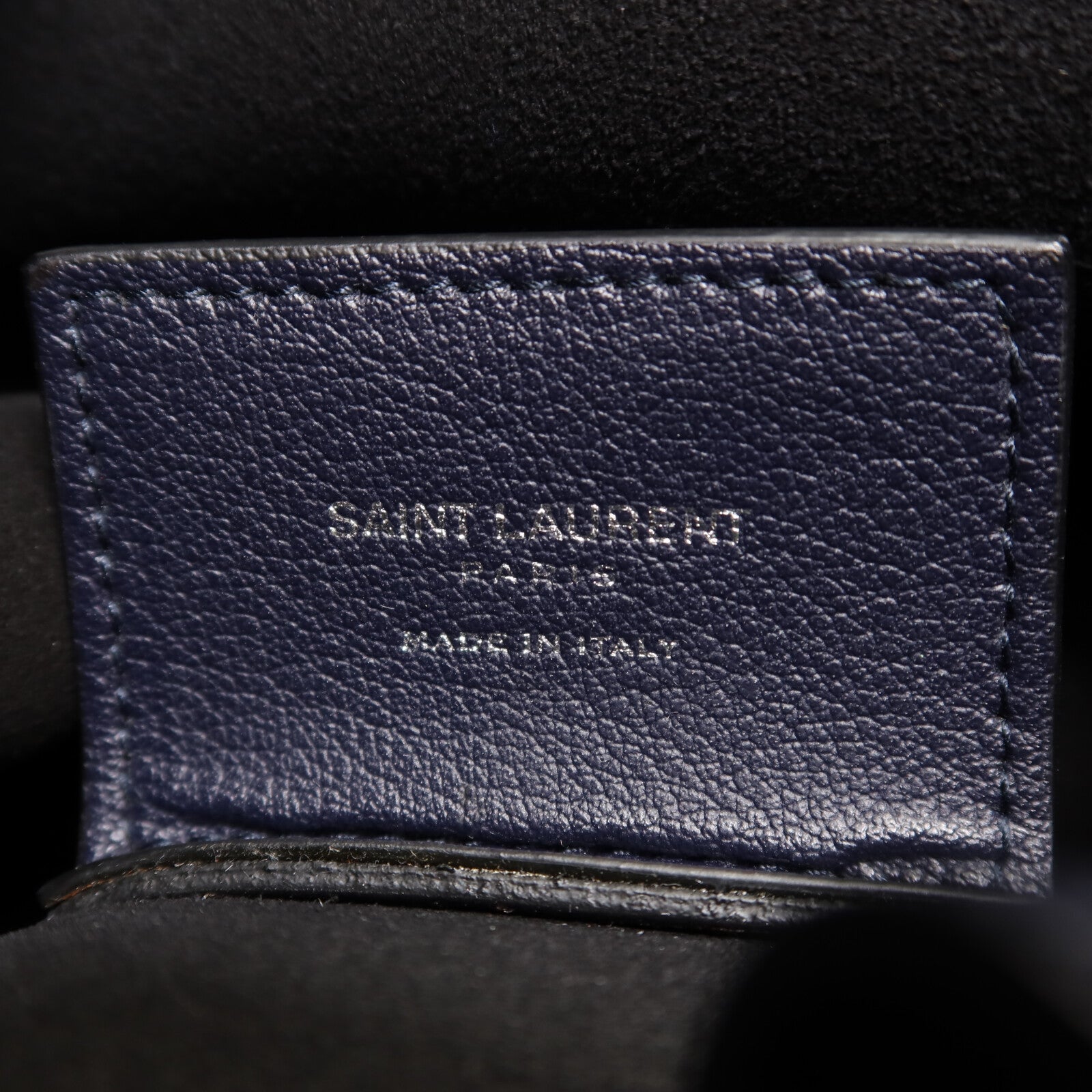 YVES SAINT LAURENT 牛皮皮革Tote Bag銀扣手挽袋