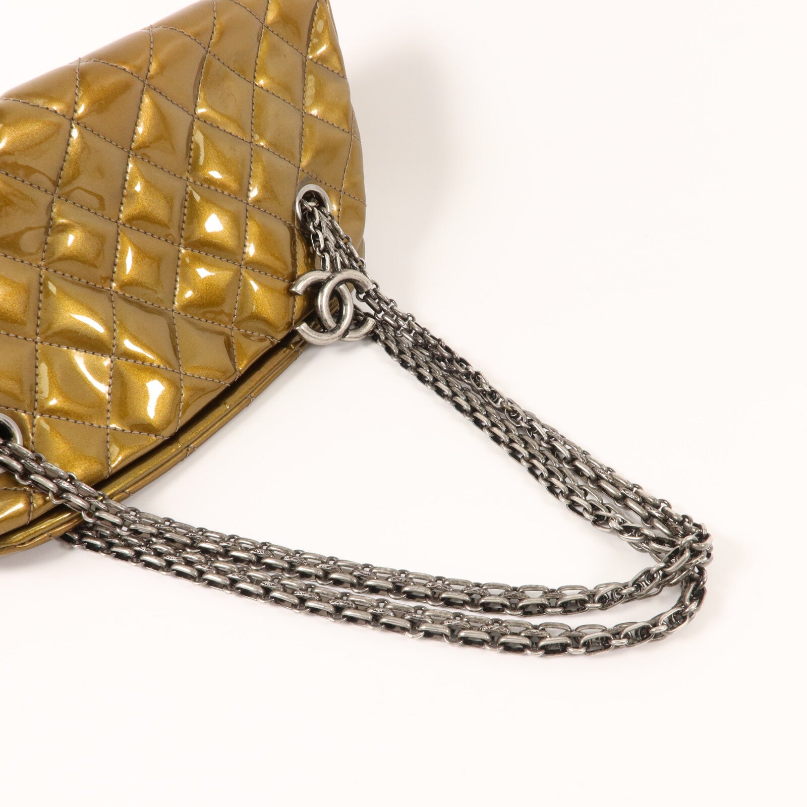 CHANEL 漆皮皮革Chain Shoulder鏈帶肩背袋