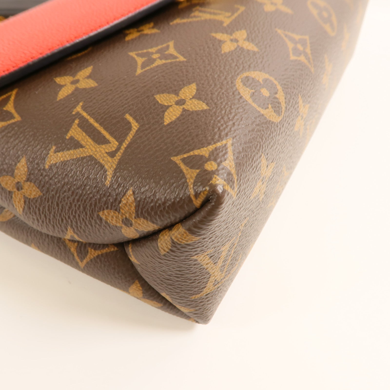 LOUIS VUITTON Monogram Saint Placide金扣肩背袋