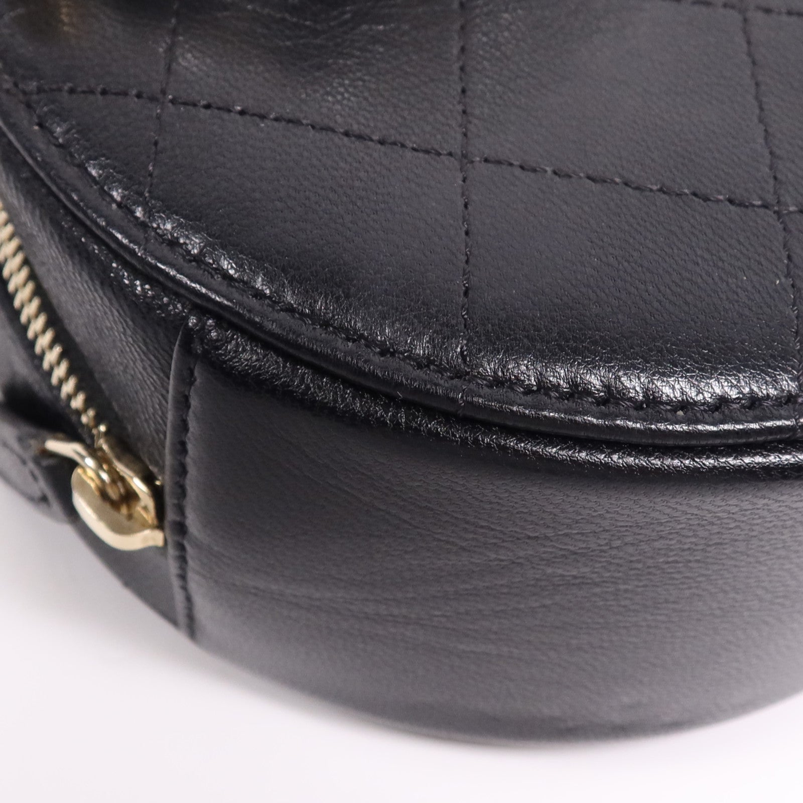 CHANEL 牛皮皮革Chain Shoulder Bag金扣鏈帶肩背袋