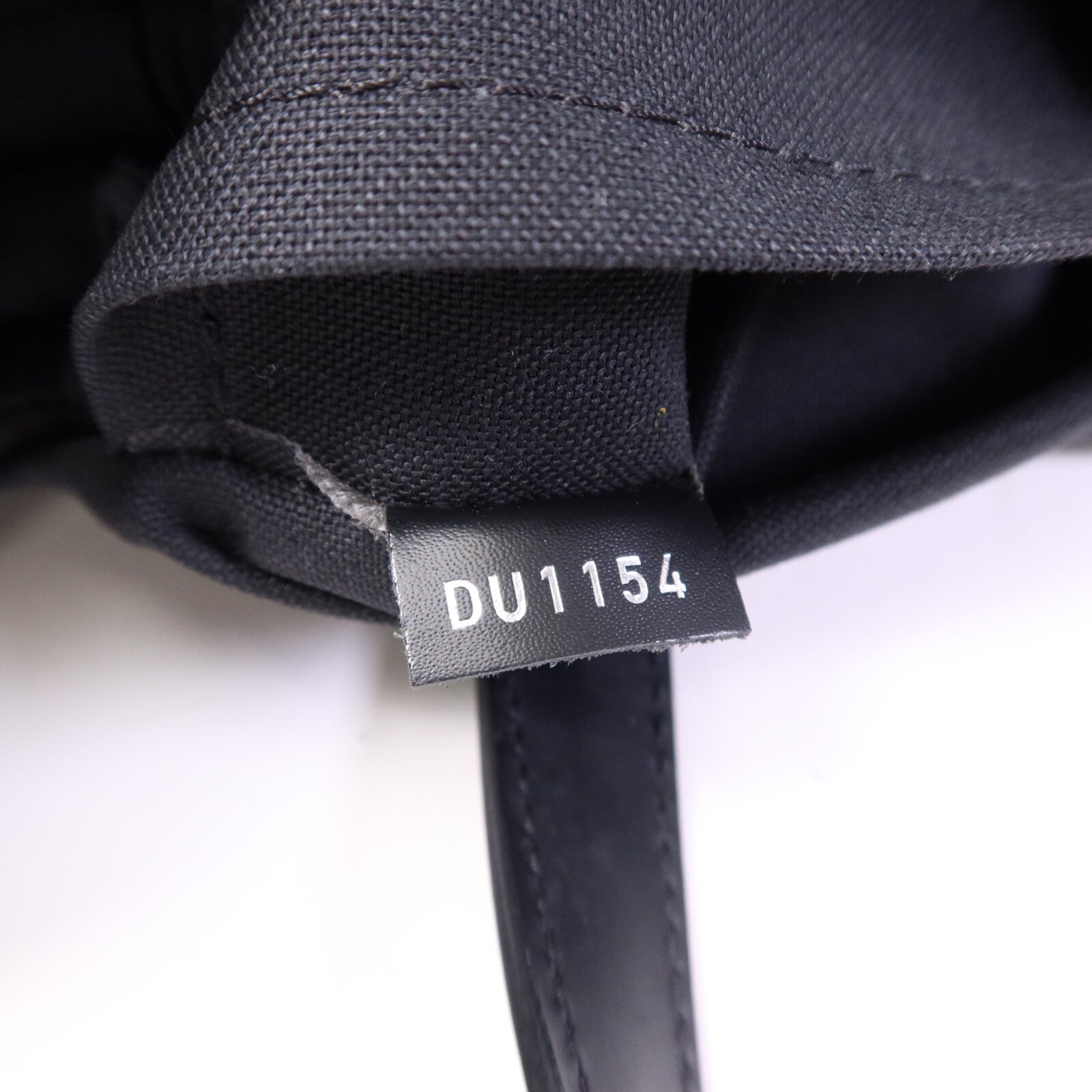 LOUIS VUITTON Damier Graphite Tadao MM銀扣手挽肩背兩用袋
