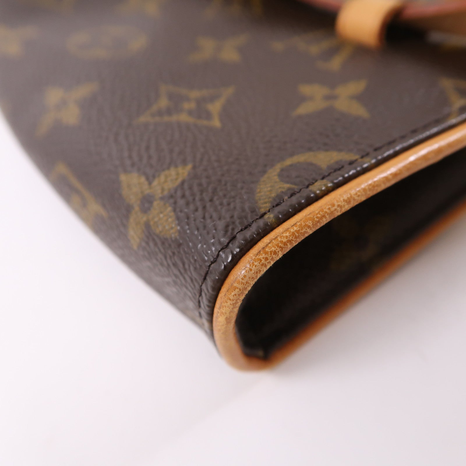 LOUIS VUITTON Monogram Pochette Florentine金扣腰包啡色