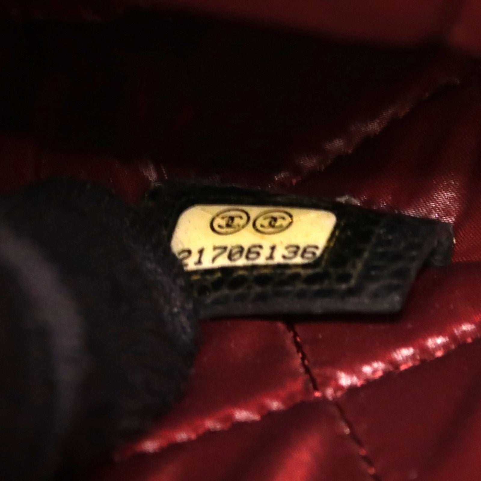 CHANEL 牛皮皮革Clutch/Pouch銀扣手拿包黑色
