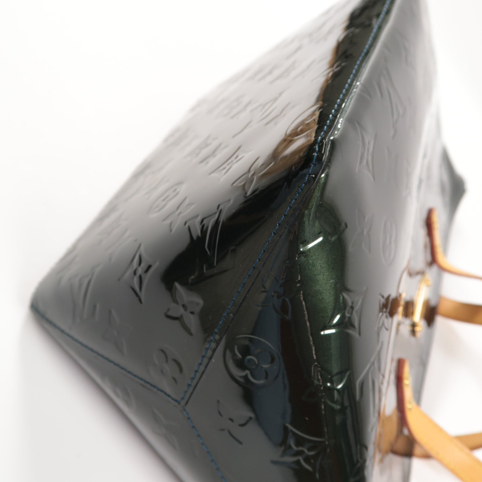 LOUIS VUITTON Monogram Vernis Bellevue PM金扣手挽袋綠色