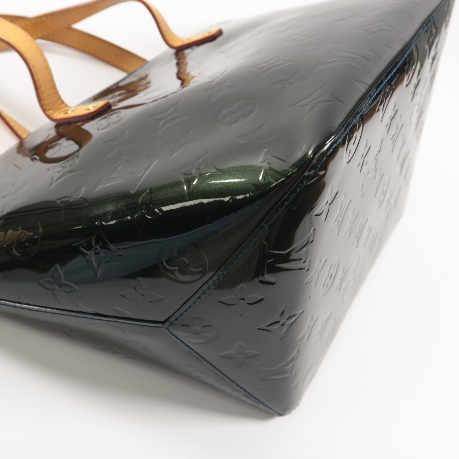 LOUIS VUITTON Monogram Vernis Bellevue PM金扣手挽袋綠色