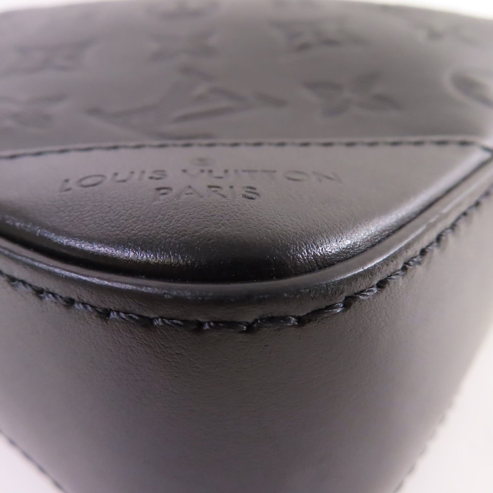 LOUIS VUITTON Monogram Shadow Duo Messenger Shoulder Bag肩背袋黑色