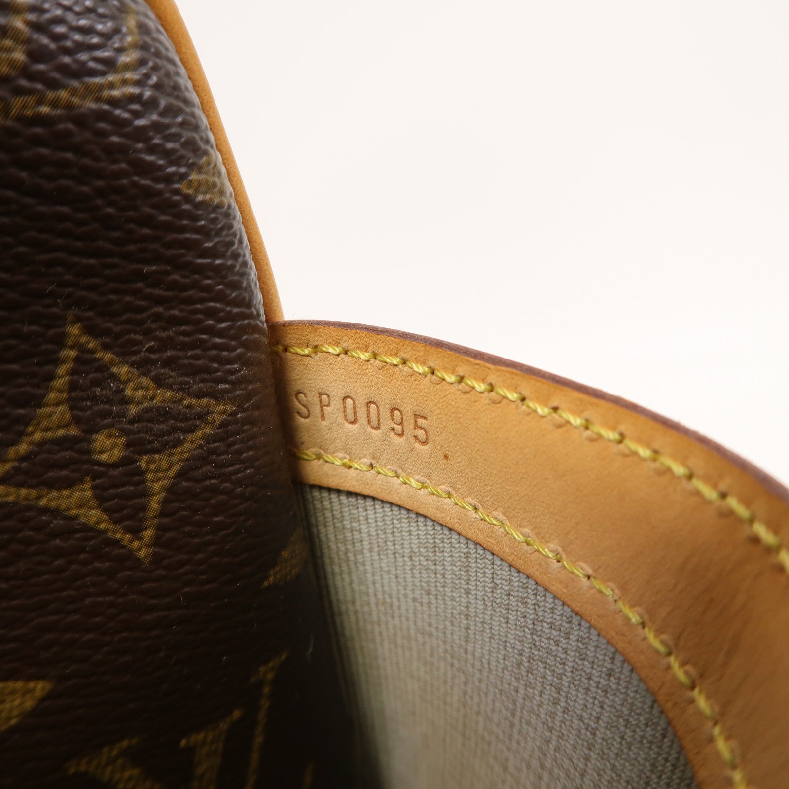 LOUIS VUITTON Monogram Reporter PM金扣肩背袋啡色