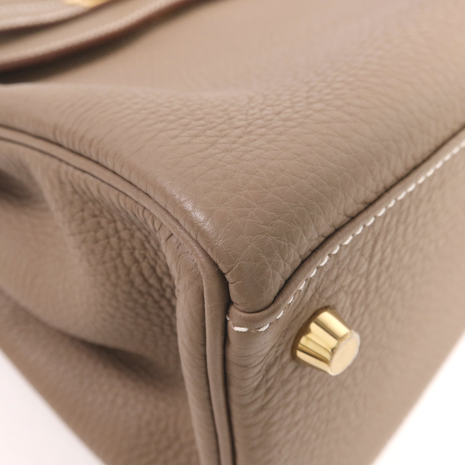 HERMES Togo皮革Kelly 28金扣手挽肩背兩用袋Etoupe