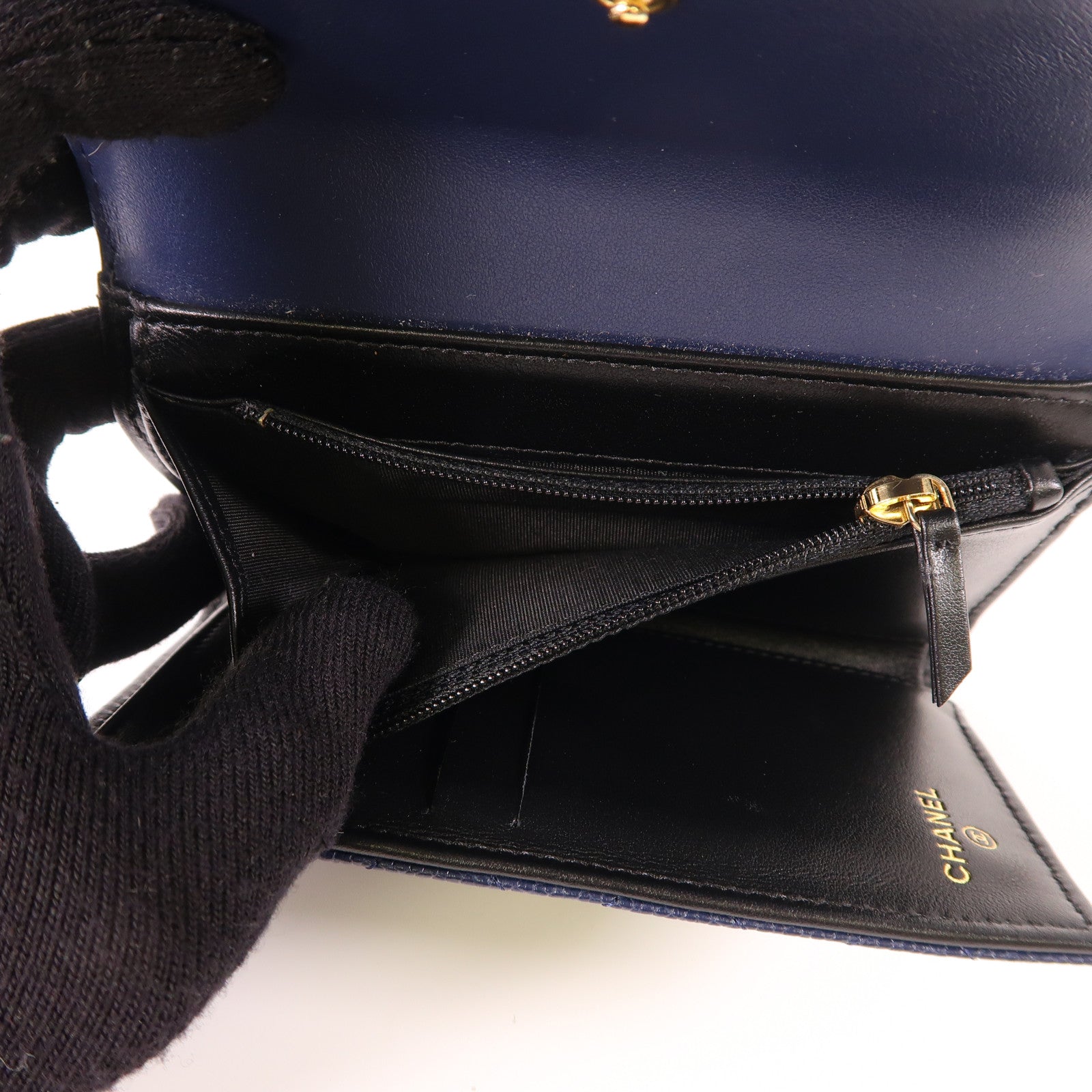 CHANEL 牛皮皮革Wallet金扣錢包