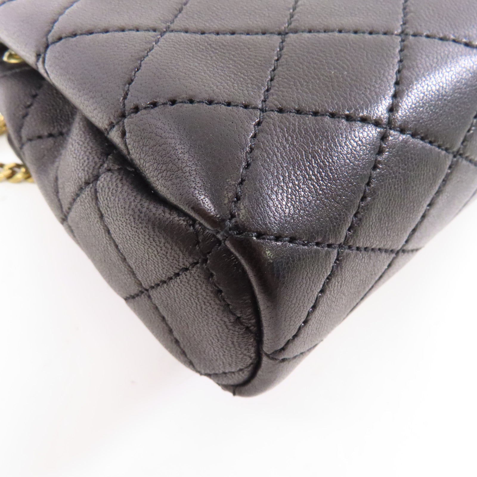 SAINT LAURENT 羊皮皮革Mini Nolita Bag金扣鏈帶肩背袋黑色