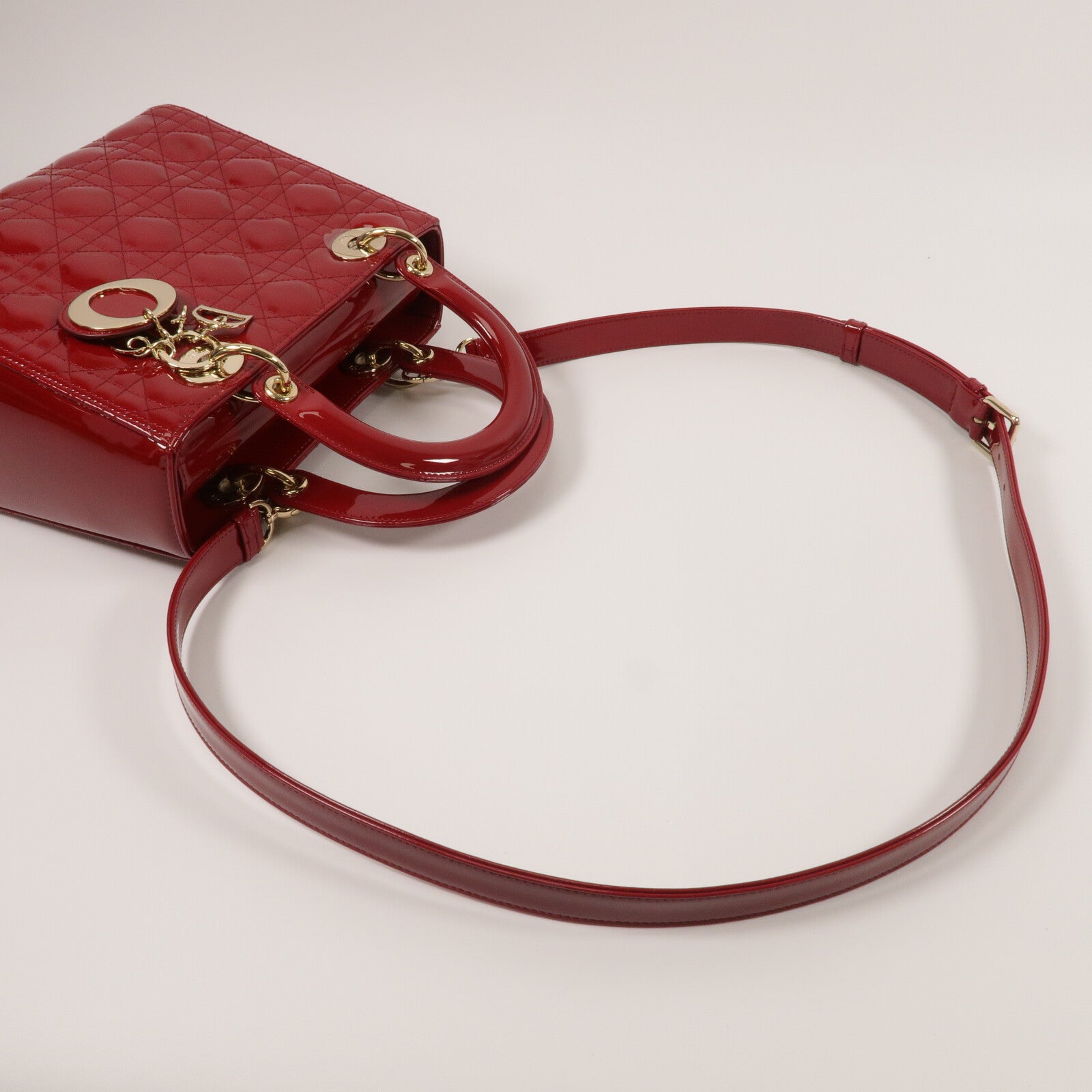 Dior 漆皮皮革Lady Dior Medium手挽肩背兩用袋
