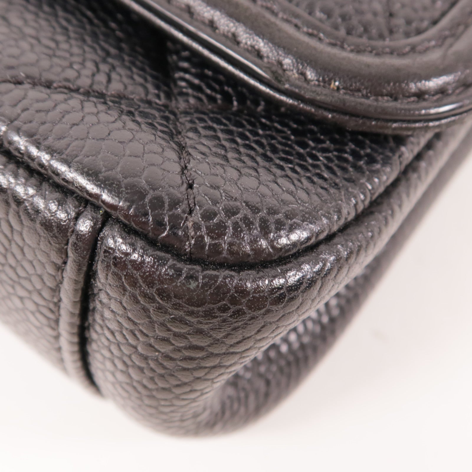 CHANEL 牛皮皮革Chain Shoulder金扣鏈帶肩背袋
