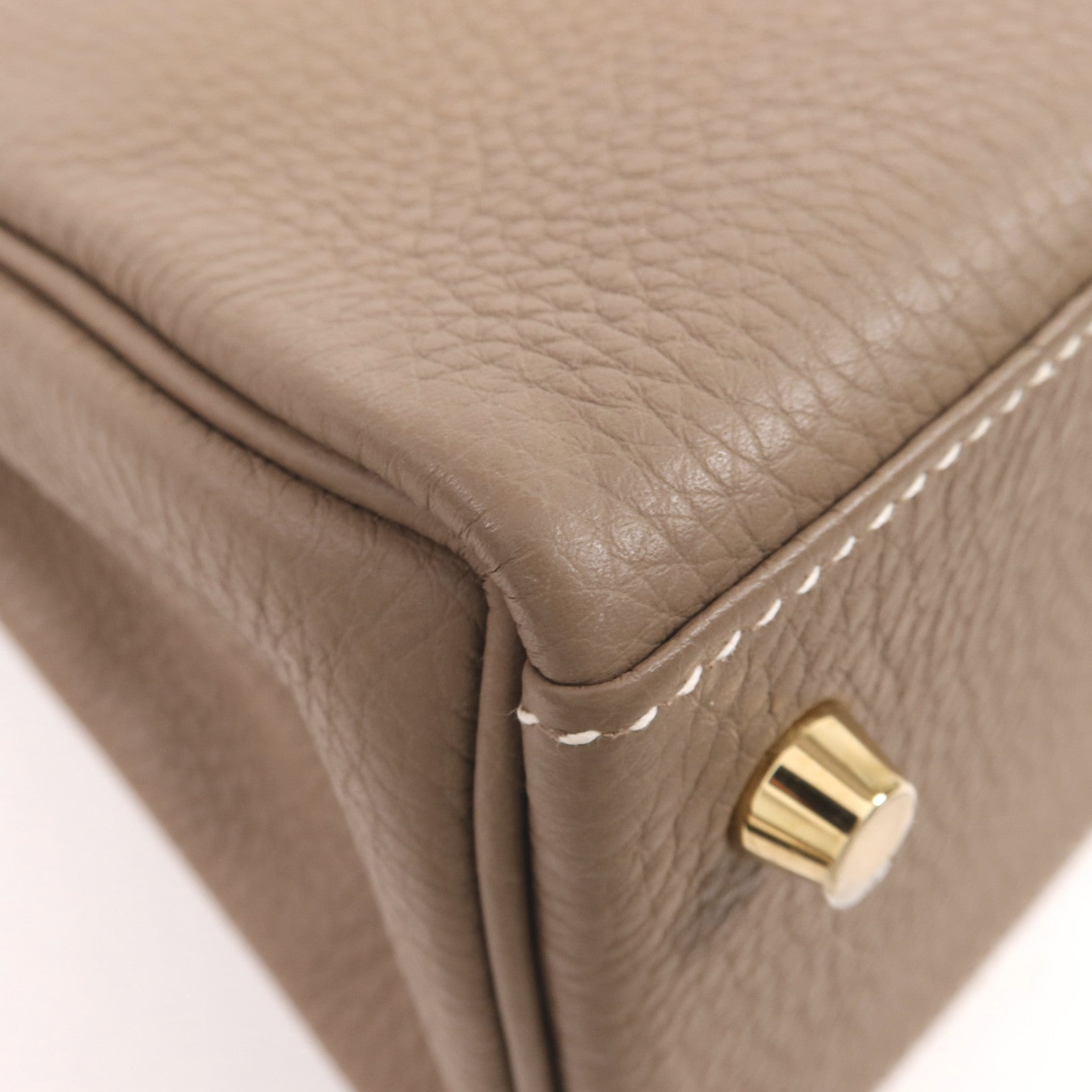 HERMES Togo皮革Kelly 28金扣手挽肩背兩用袋Etoupe