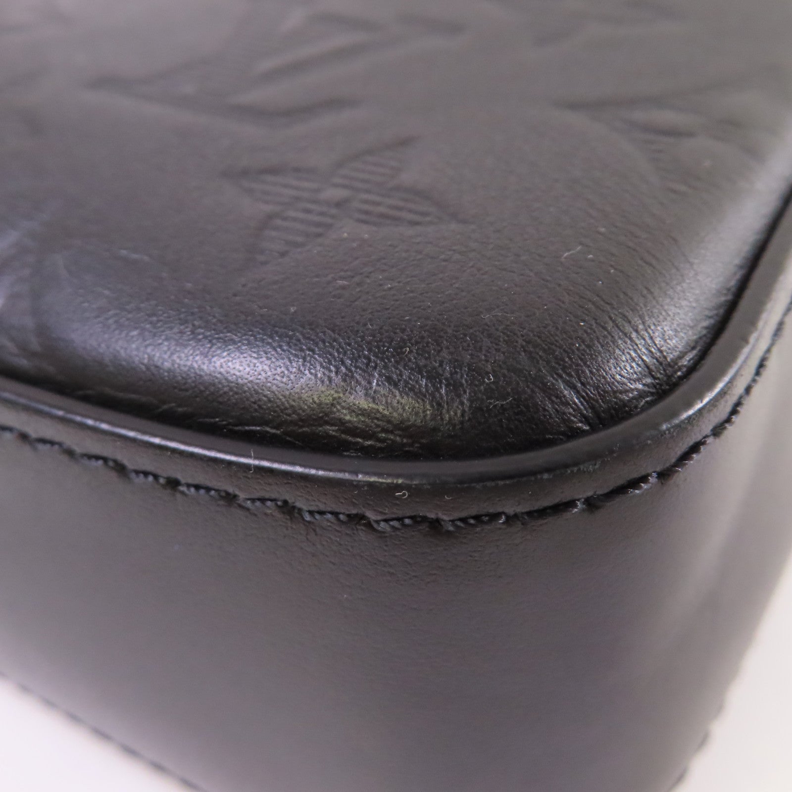 LOUIS VUITTON Monogram Shadow Duo Messenger Shoulder Bag肩背袋黑色