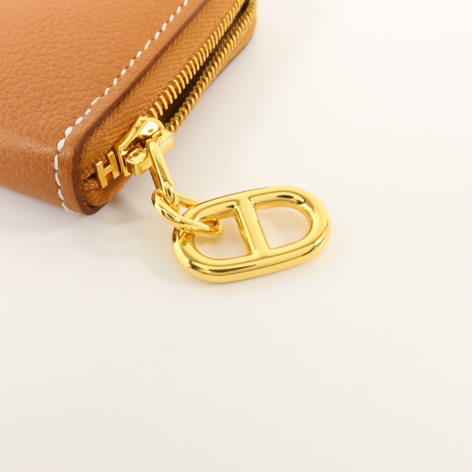 HERMES Evercolor皮革Zipengo Chaine d'Ancre Compact卡片套Gold
