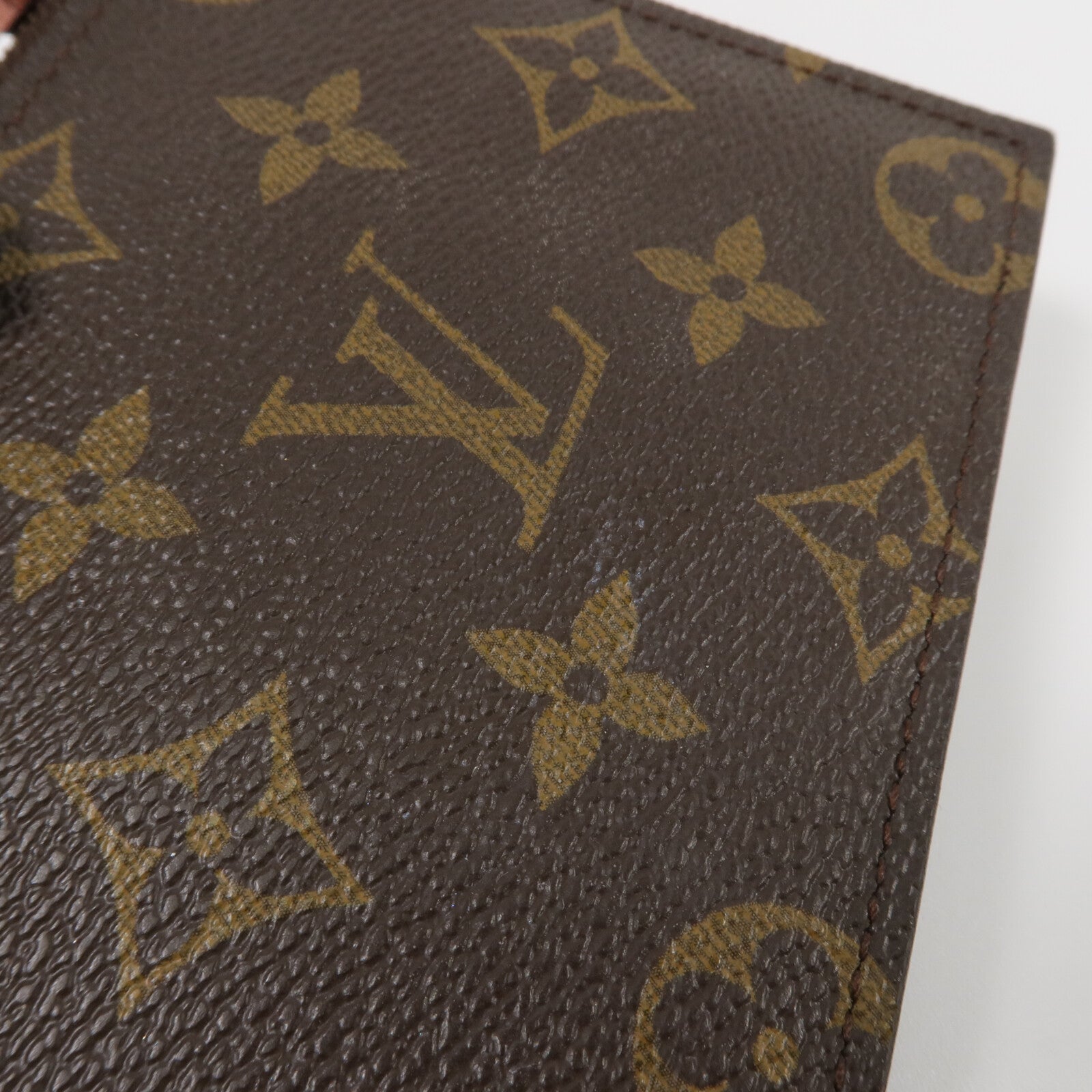 LOUIS VUITTON Monogram Pochette Felicie金扣鏈帶肩背袋