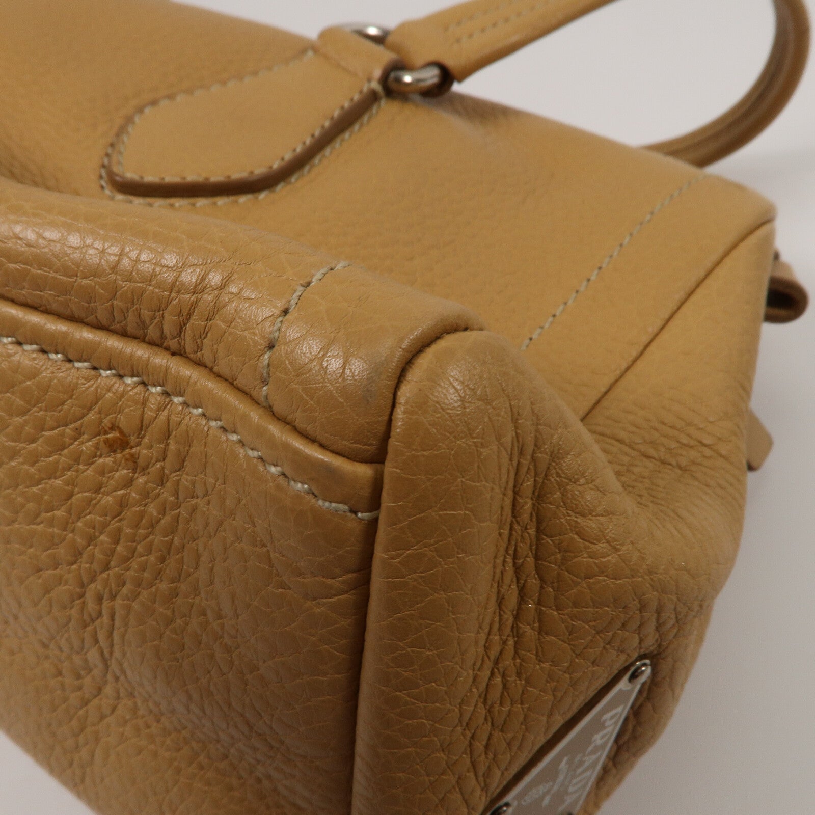 PRADA 牛皮皮革Easy Bag肩背袋