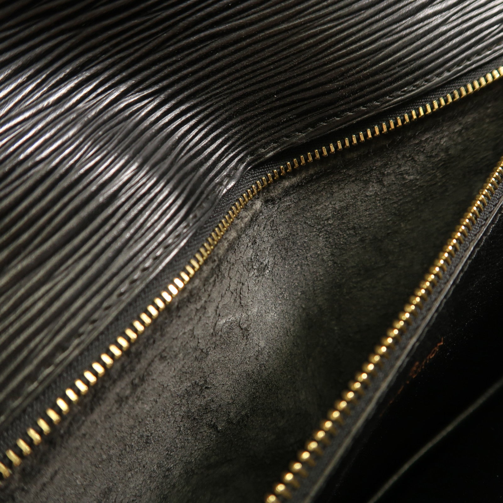 LOUIS VUITTON Epi Pochette Sellier Dragonne Pouch金扣手拿包