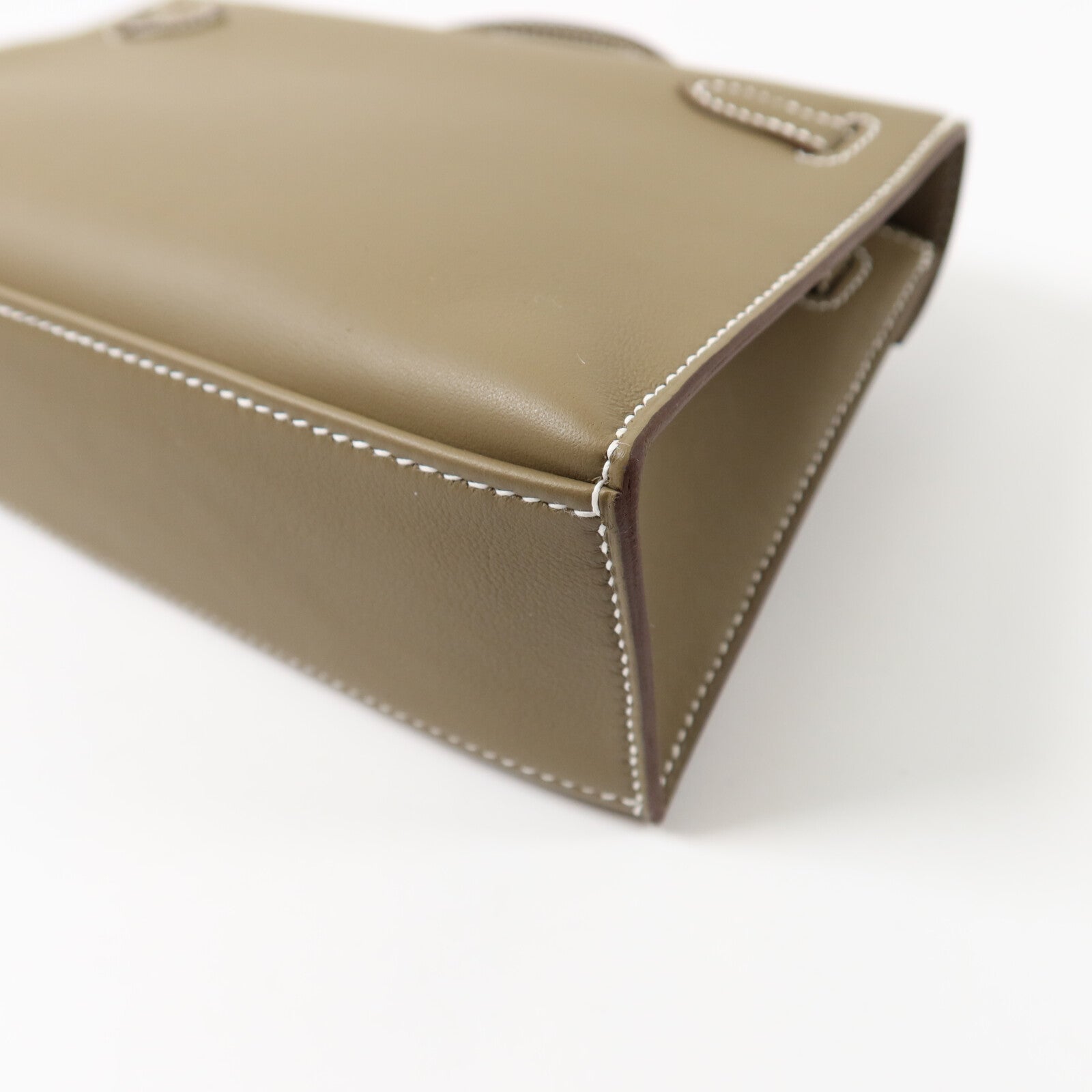 HERMES Swift皮革Kelly Pochette手挽袋Etoupe